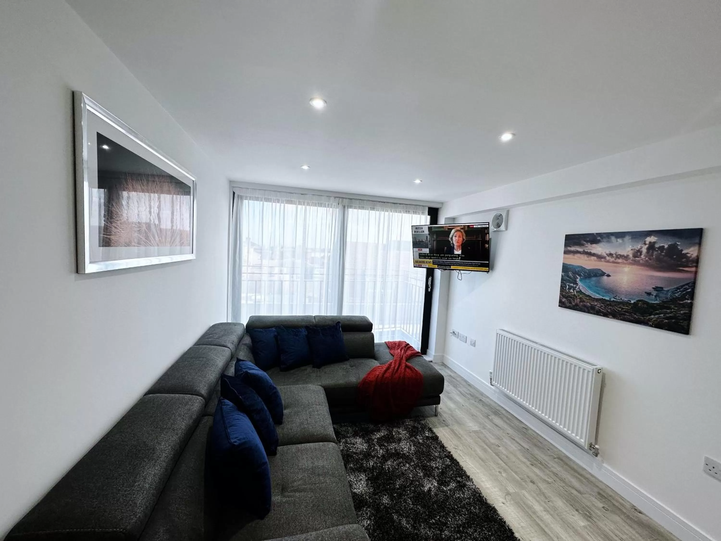 Communal lounge/ TV room in The Atlantis - Tower Apartments