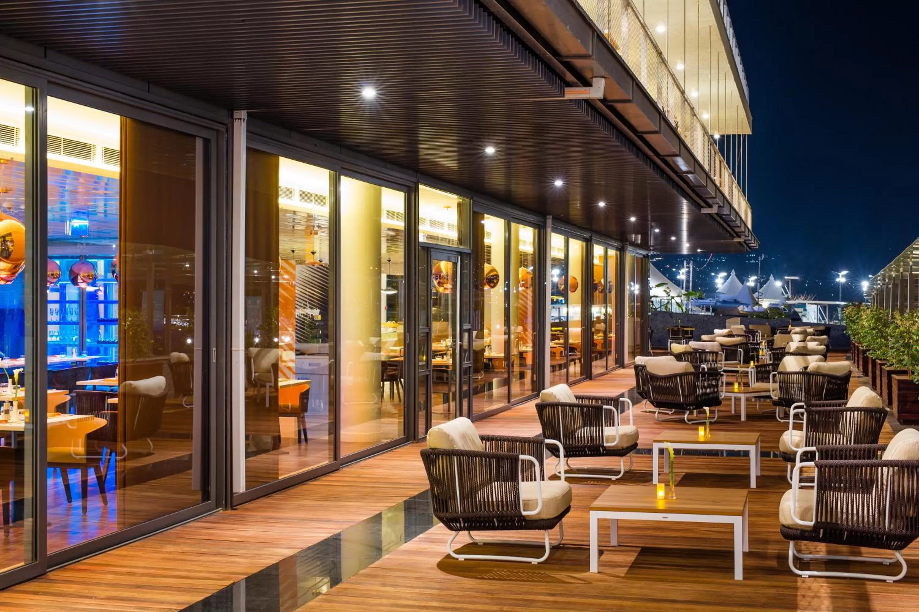 Restaurant/places to eat in Radisson Blu Hotel & Convention Centre Kigali