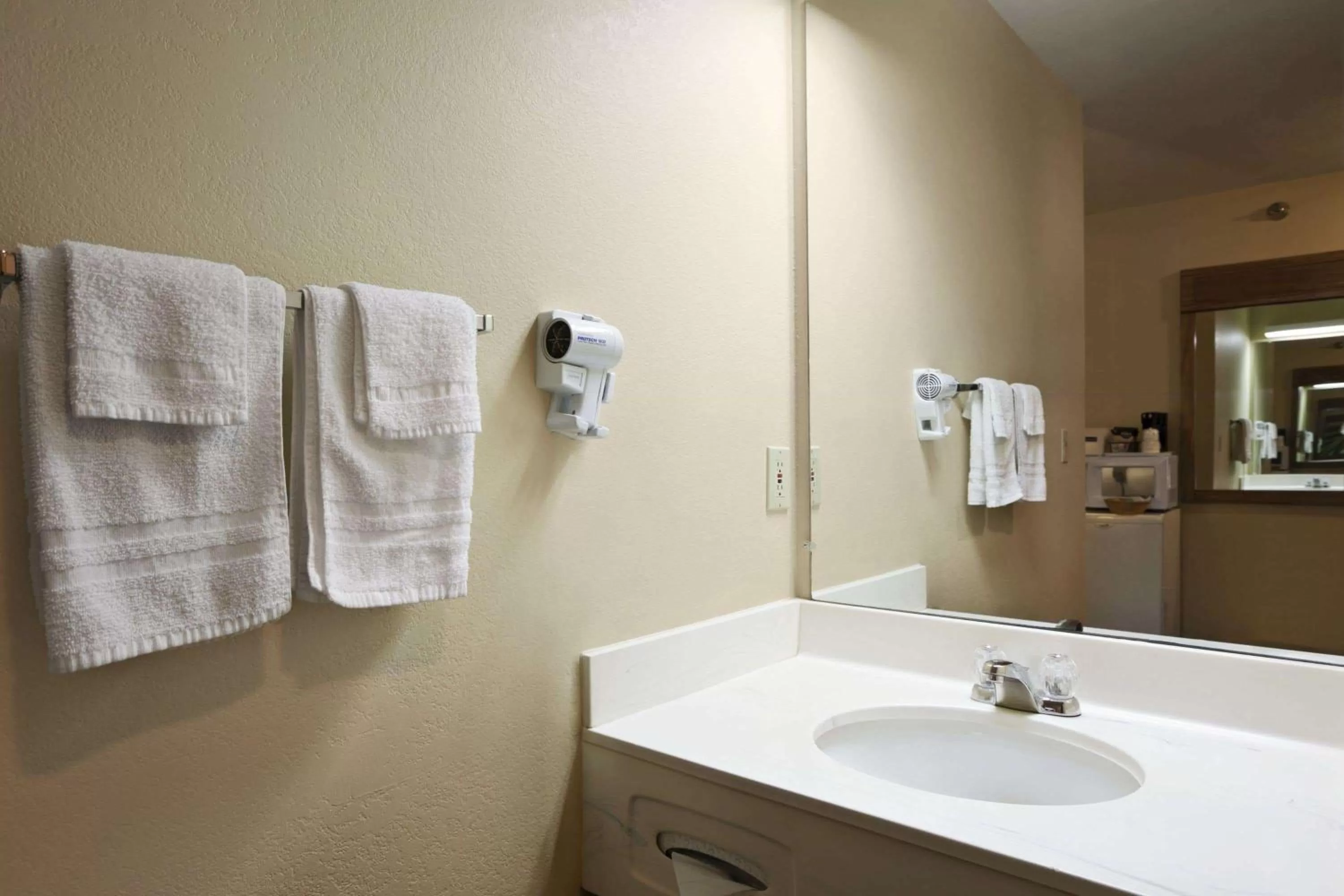 Bathroom in Travelodge by Wyndham Grand Island