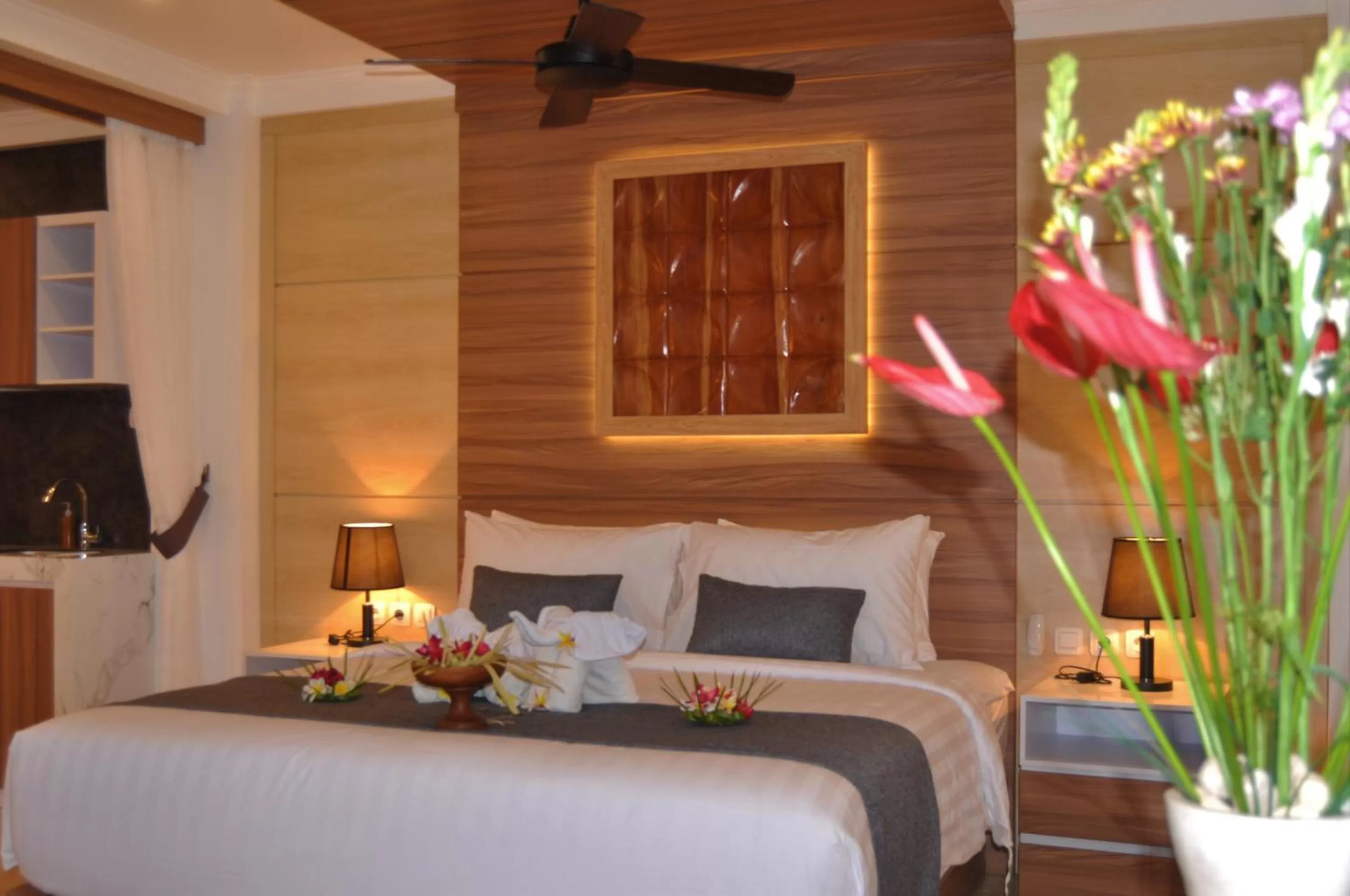 Bedroom, Bed in SUITE OCEAN BLUE