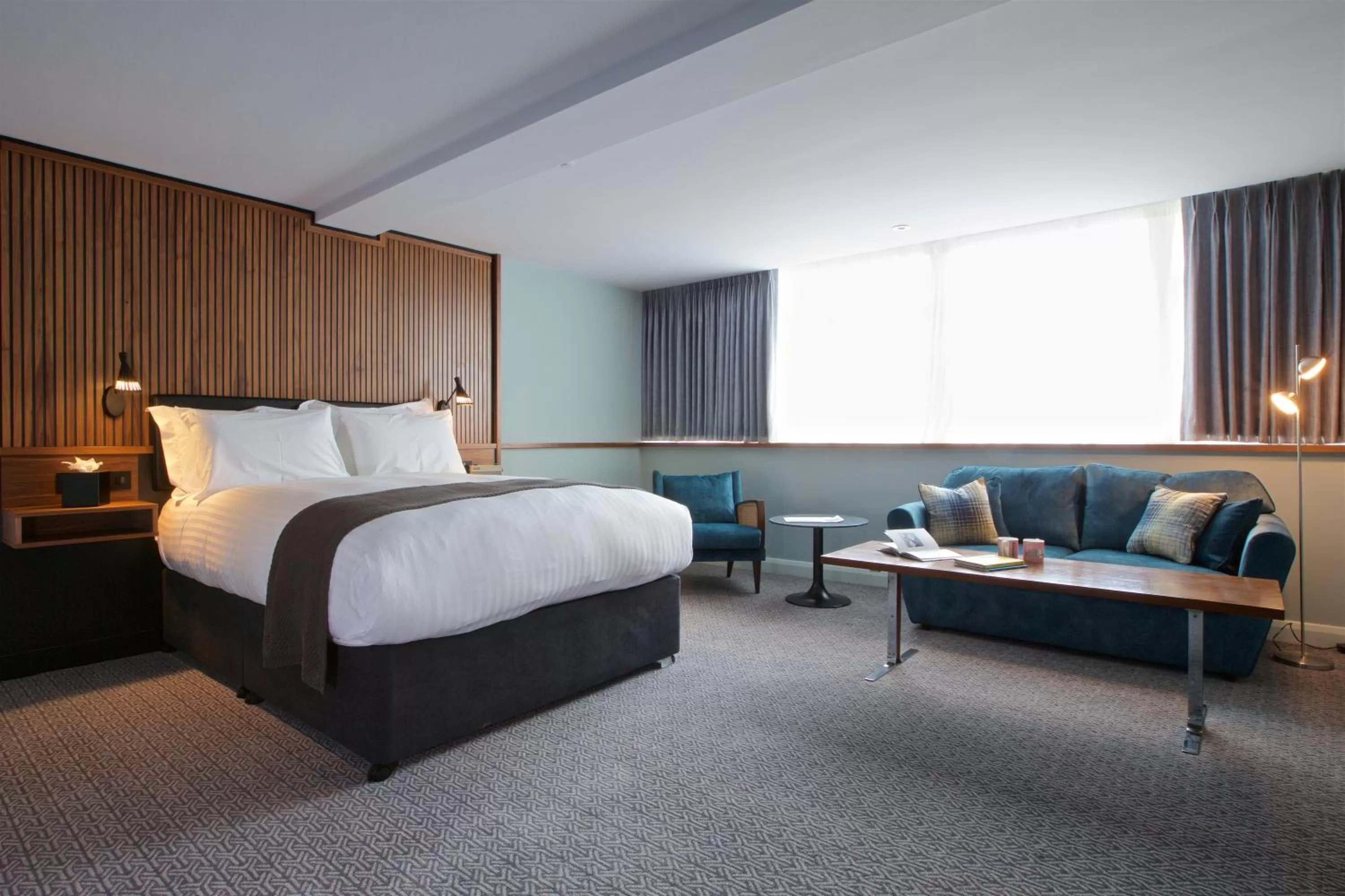 Photo of the whole room, Bed in Telegraph Hotel - Coventry