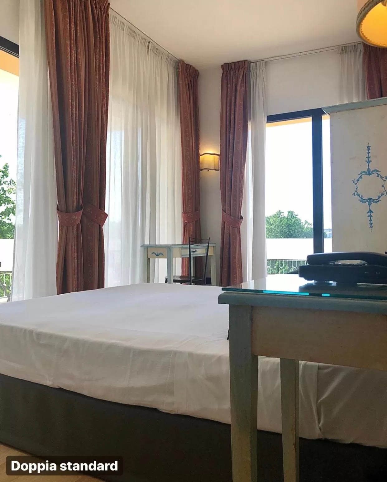 Bedroom in Hotel Ariston