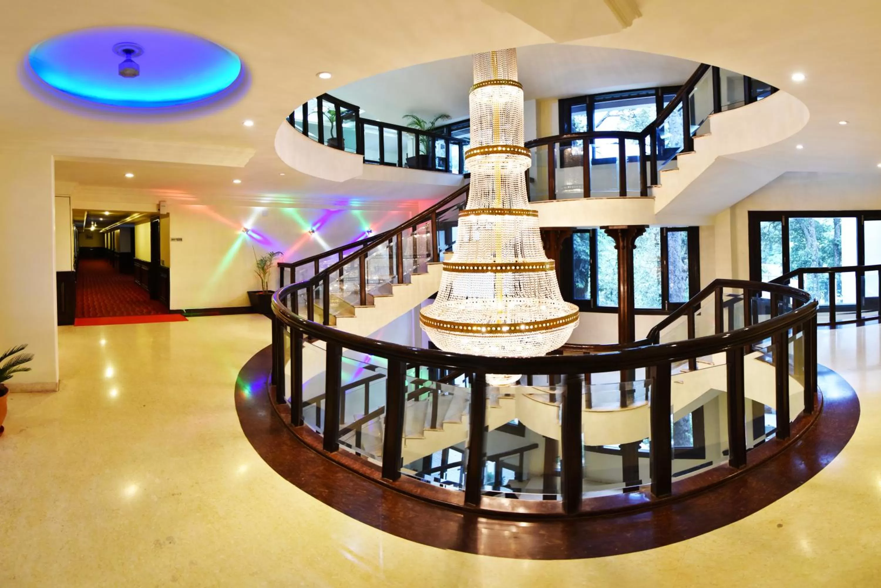 Lobby or reception in Indraprastha Resort - Centrally Heated Rooms, with Gym, Games & Spa