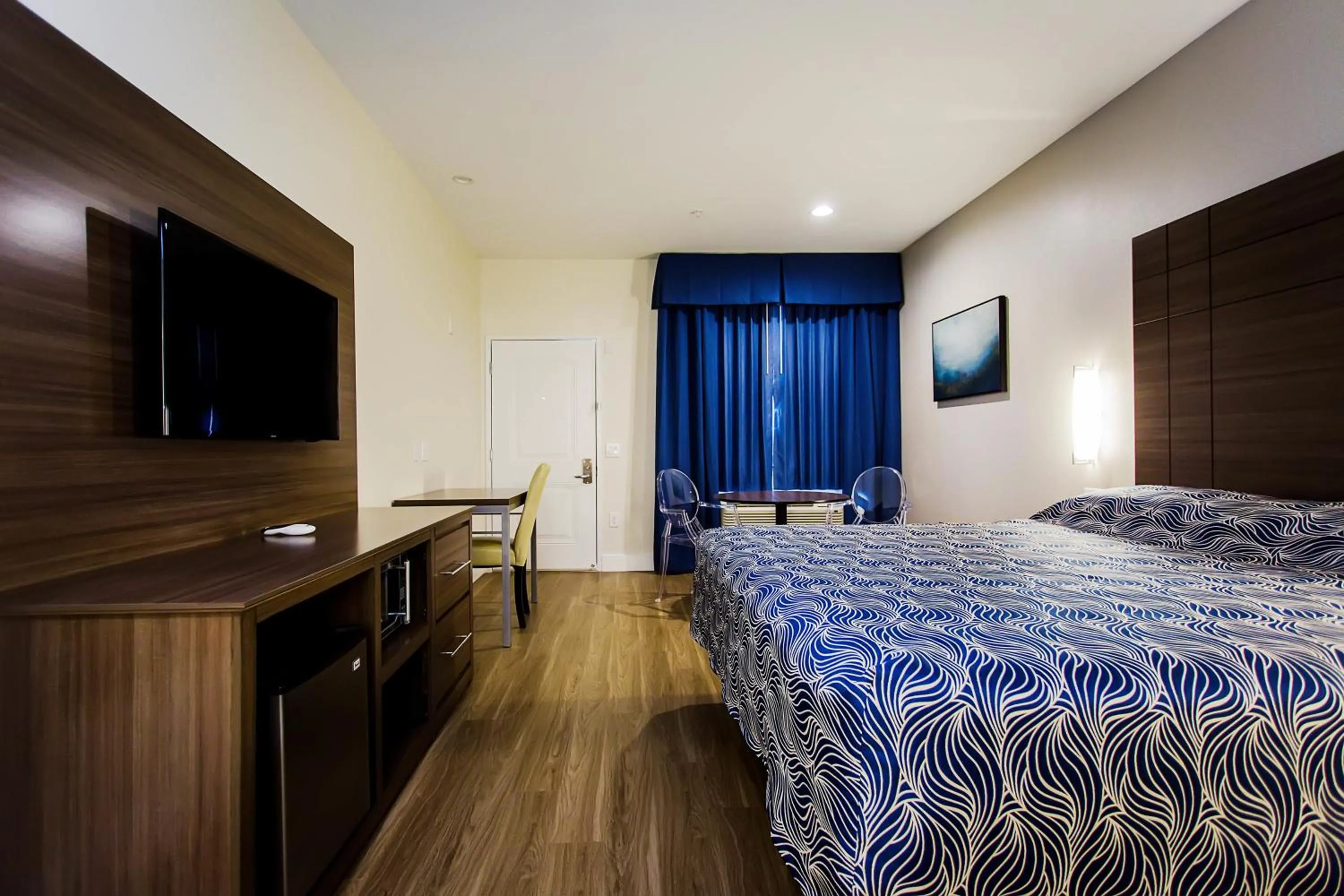 TV and multimedia, Bed in Palace Inn Blue US-59 & Gessner