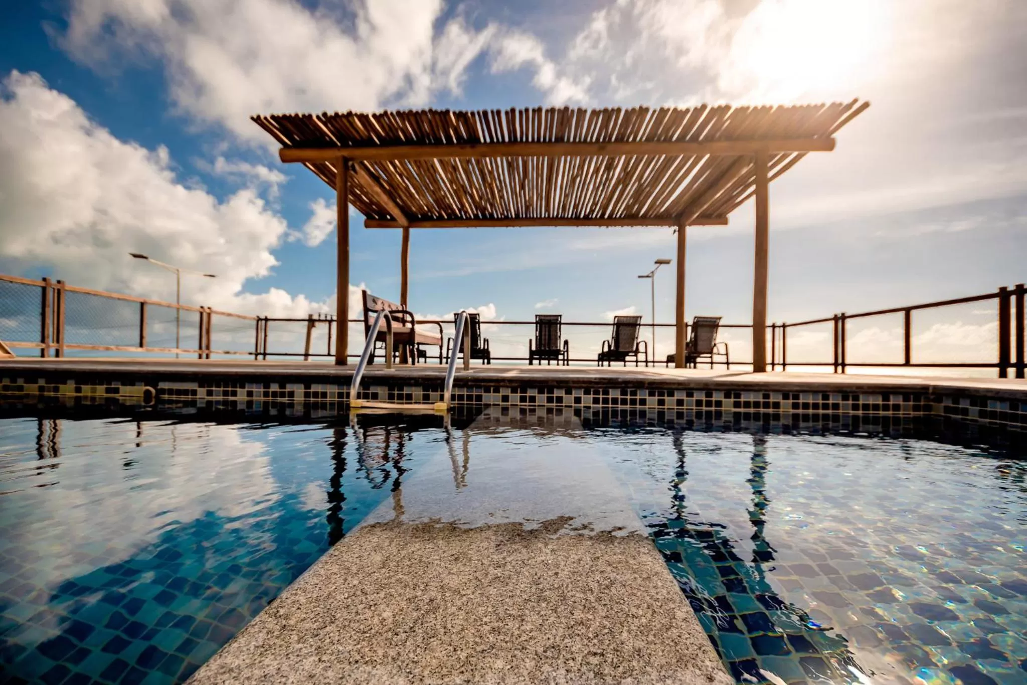 Swimming pool in Porto Suítes Natal Hotel