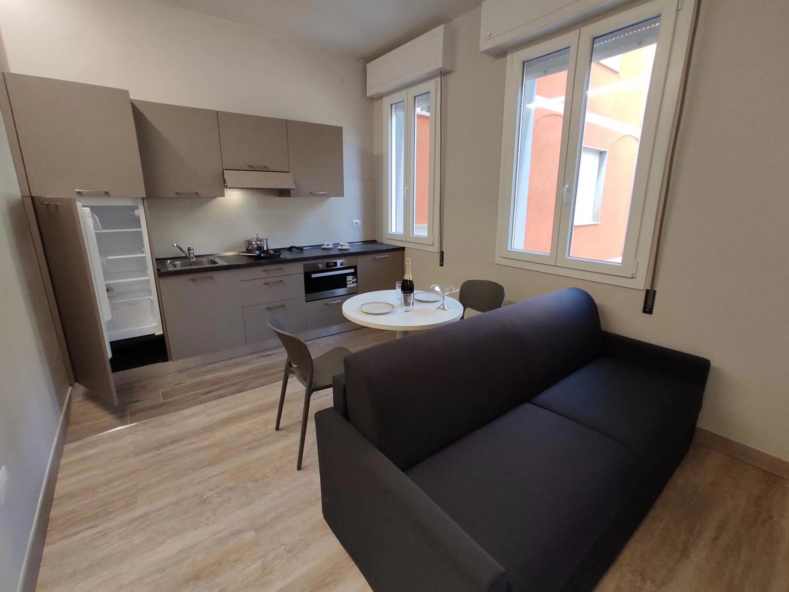 Kitchen or kitchenette, Kitchen/Kitchenette in ALBA RESIDENCE