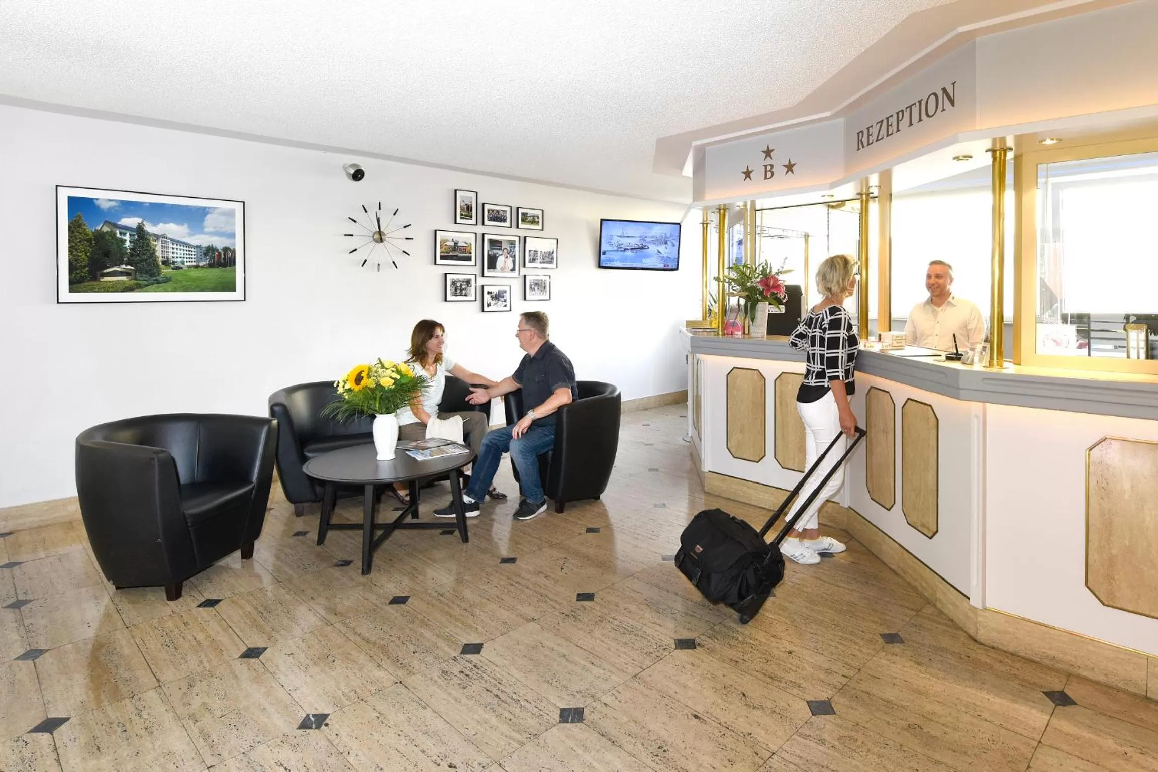 Lobby or reception in LAT Hotel & Apartmenthaus Berlin