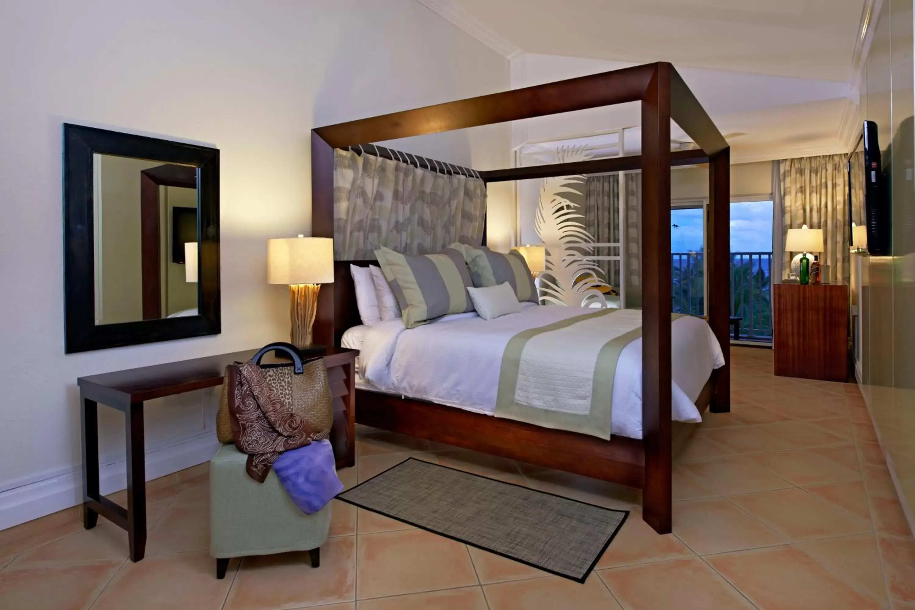 Harmony Junior Suite Oceanview – Adults only in Coconut Bay Beach Resort & Spa All Inclusive Harmony Junior Suite Oceanview – Adults only in Coconut Bay Beach Resort & Spa All Inclusive