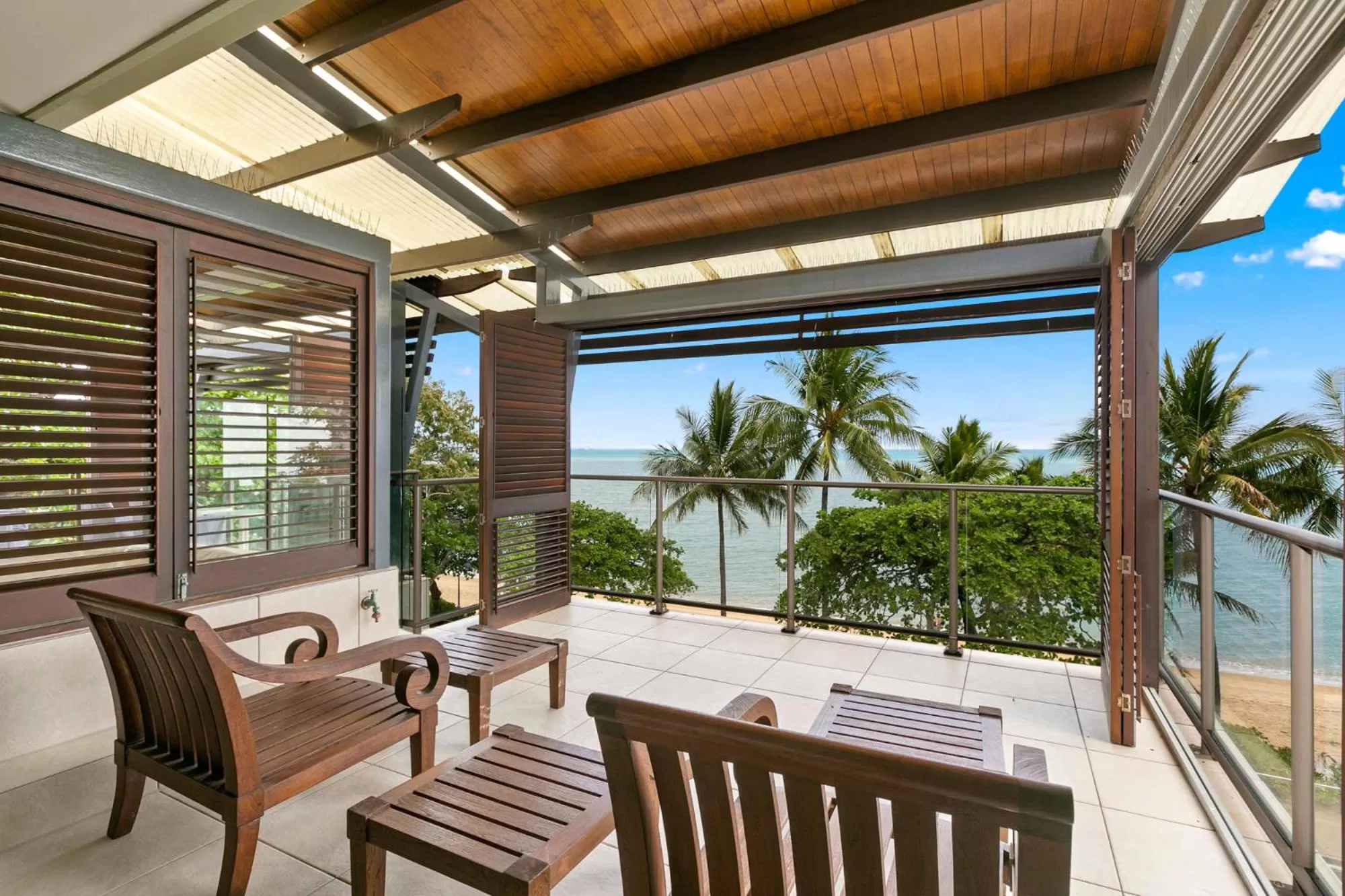 Balcony/Terrace in Sea Point on Trinity Beach