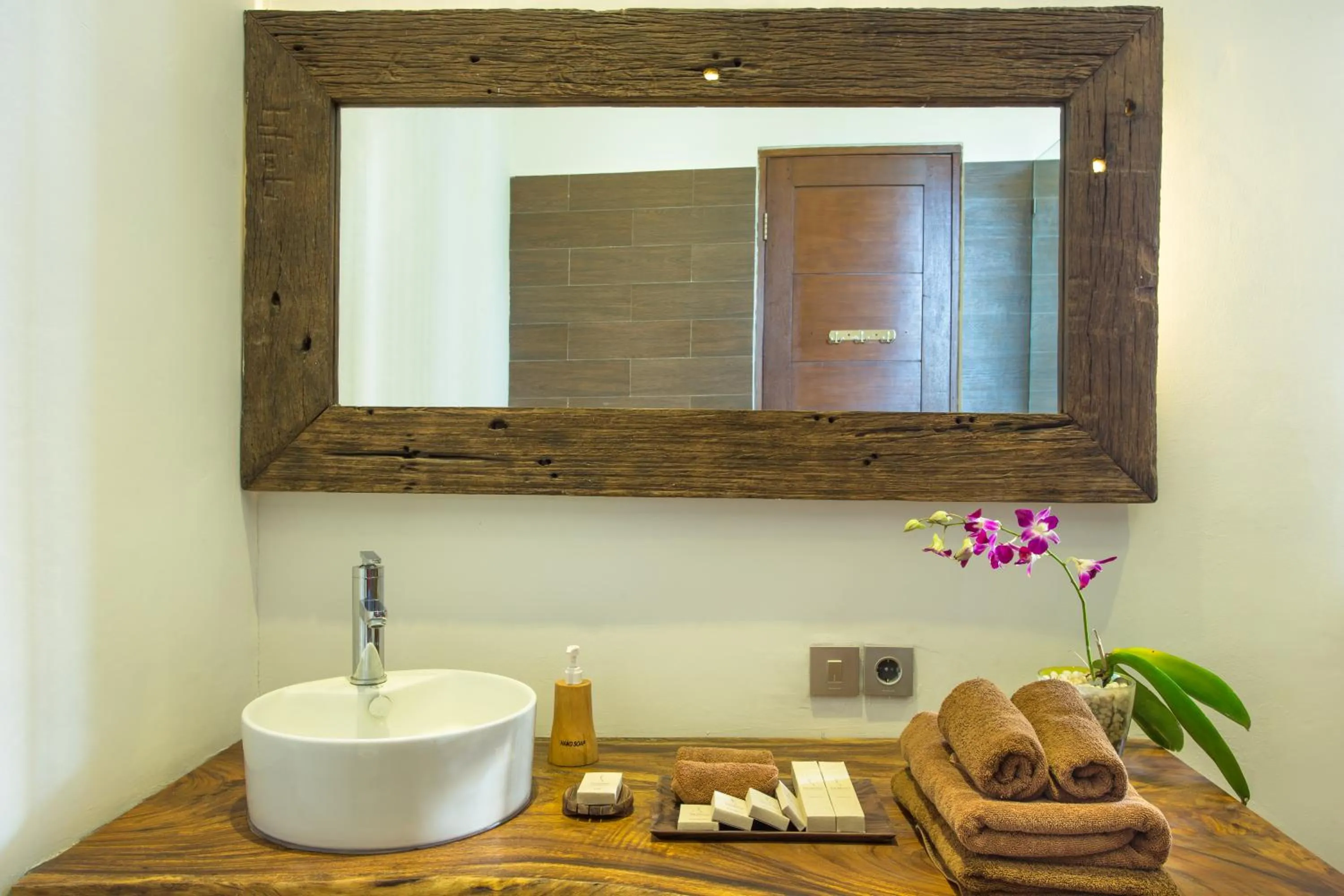 Bathroom in The Samara Villas & Restaurant