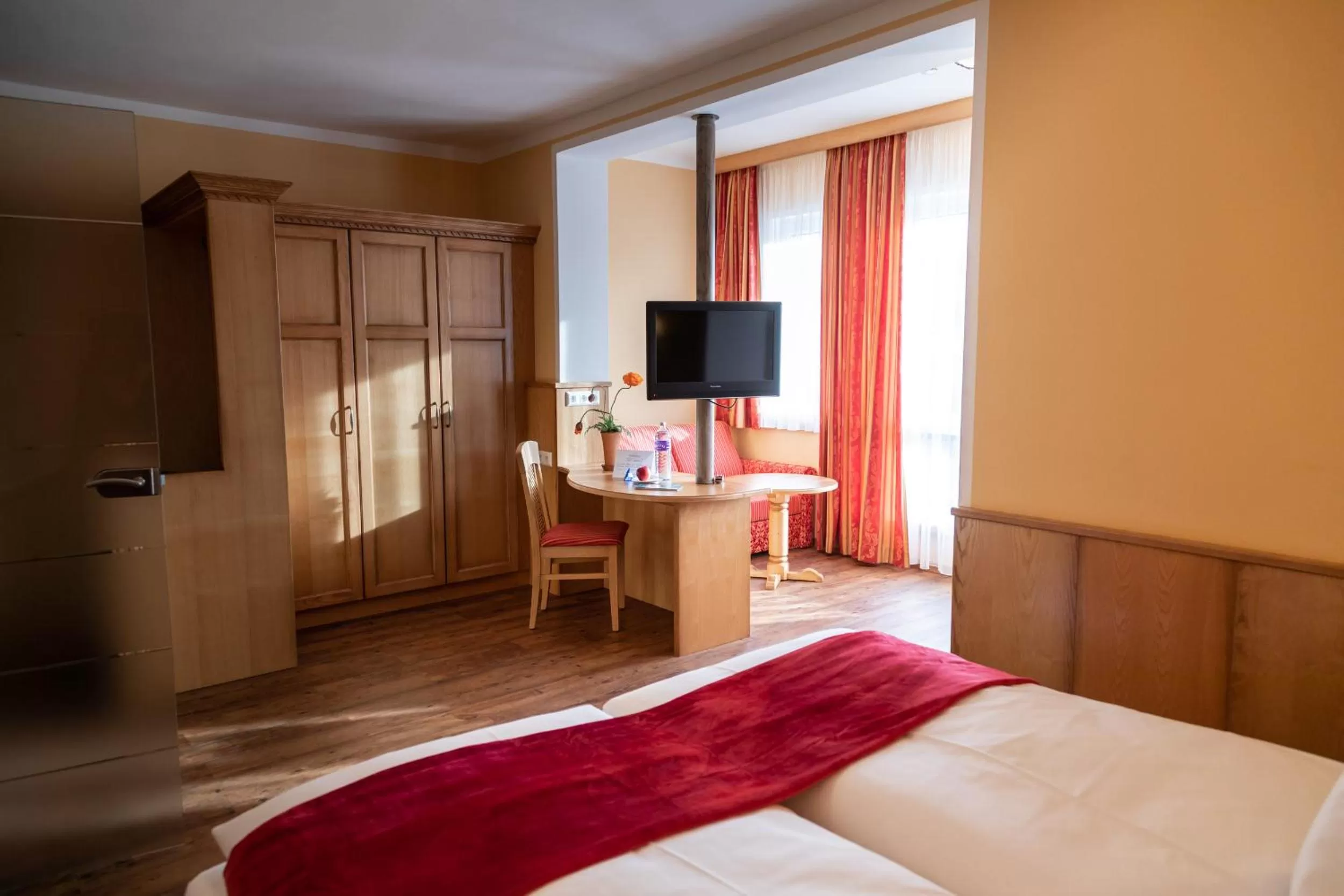 Photo of the whole room, TV/Entertainment Center in Bed and Breakfast Mittelkärnten