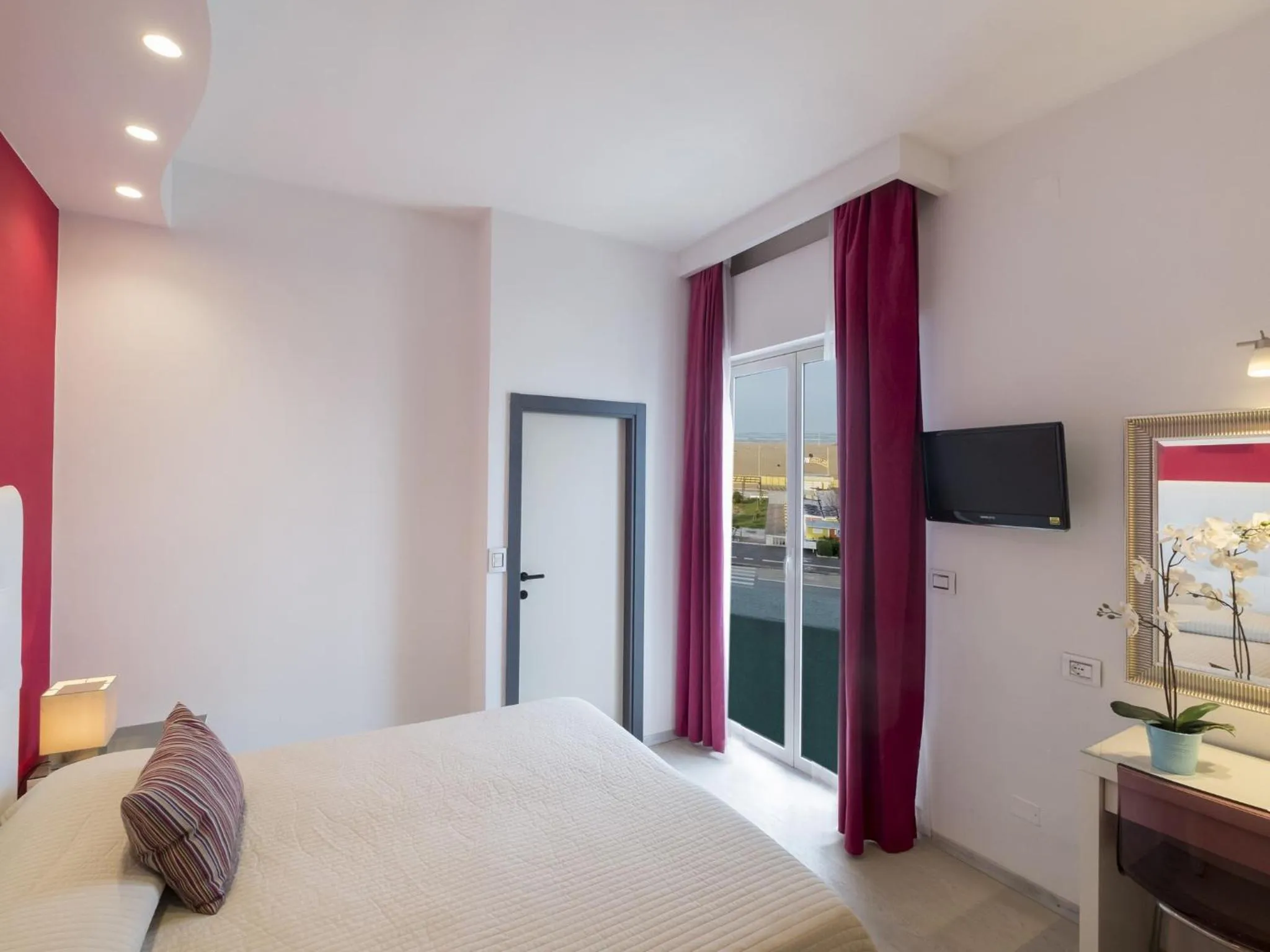 Photo of the whole room, Bed in Hotel Levante