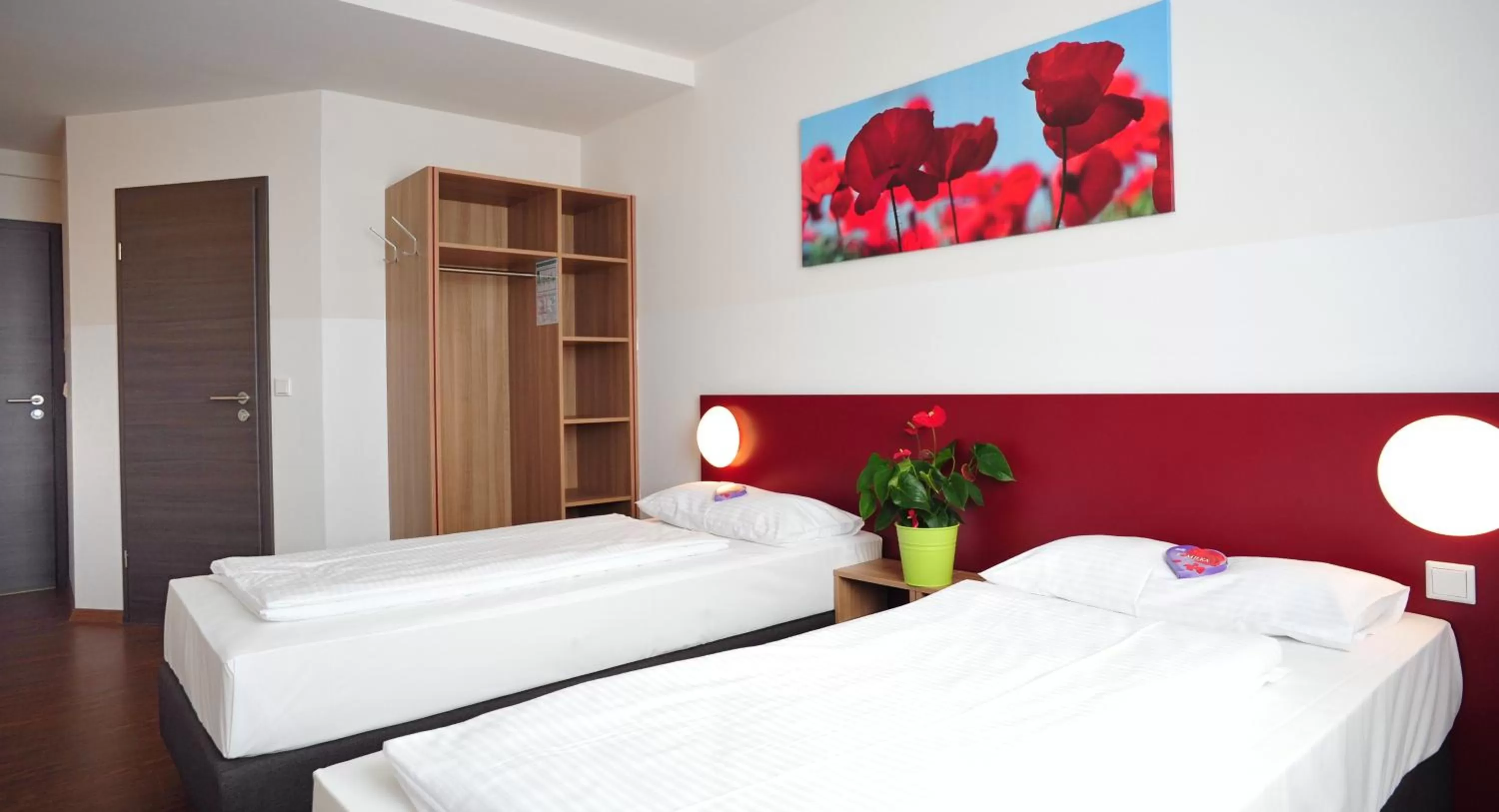 Photo of the whole room, Bed in Hotel Asbach-Bäumenheim