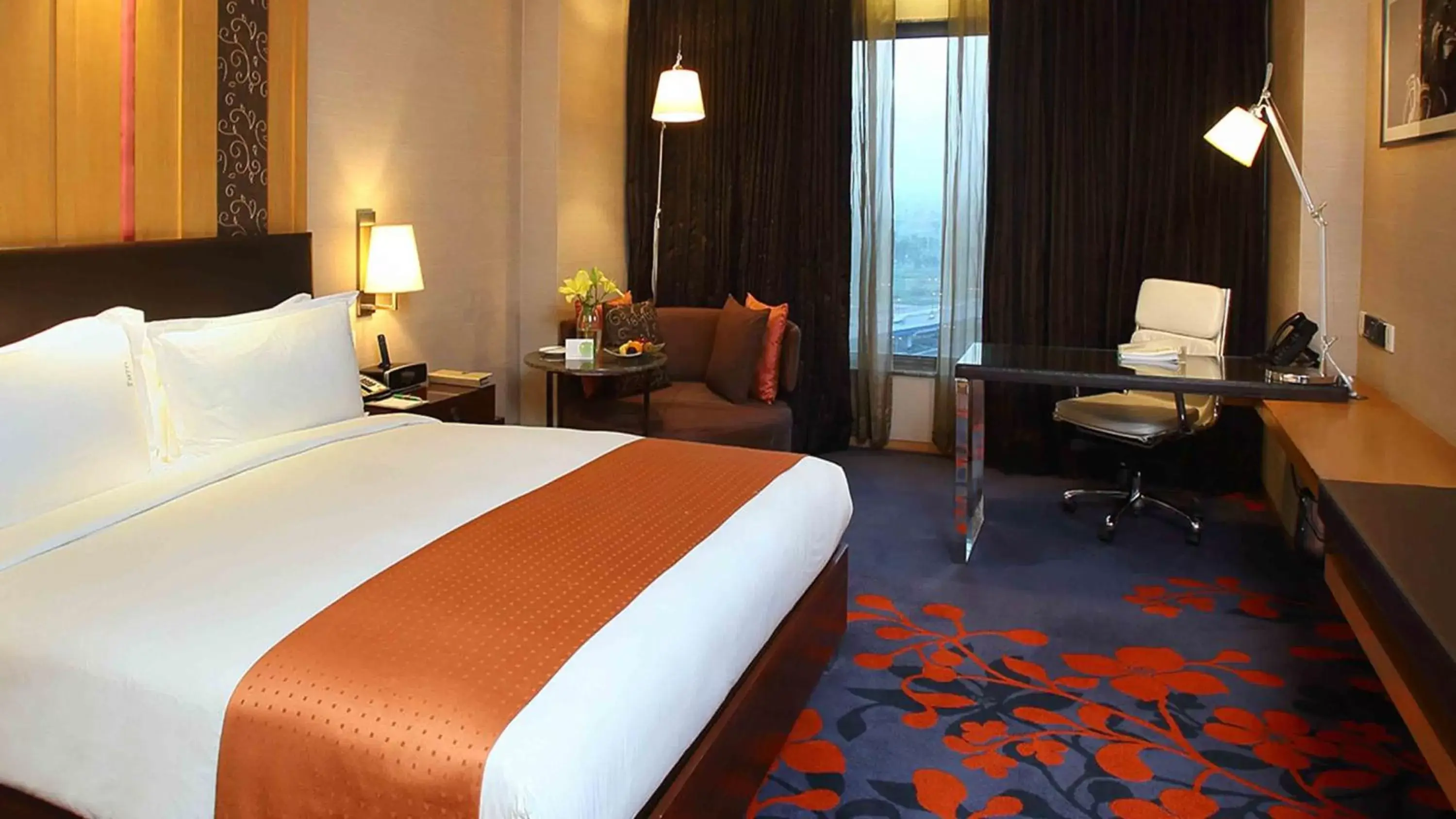 Holiday Inn New Delhi Mayur Vihar Noida by IHG Holiday Inn New Delhi Mayur Vihar Noida by IHG