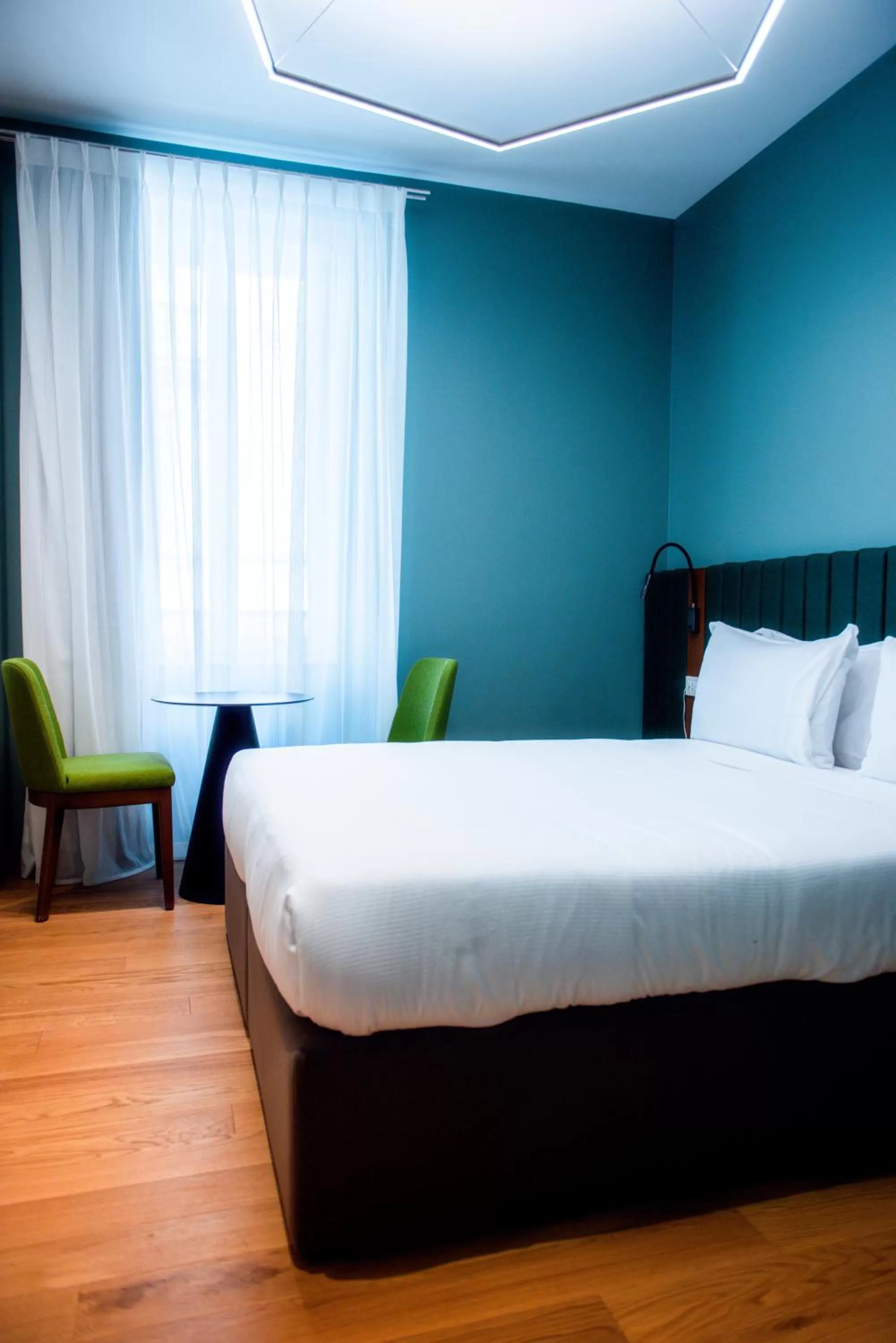 Photo of the whole room, Bed in Boutique Centrale Palace Hotel