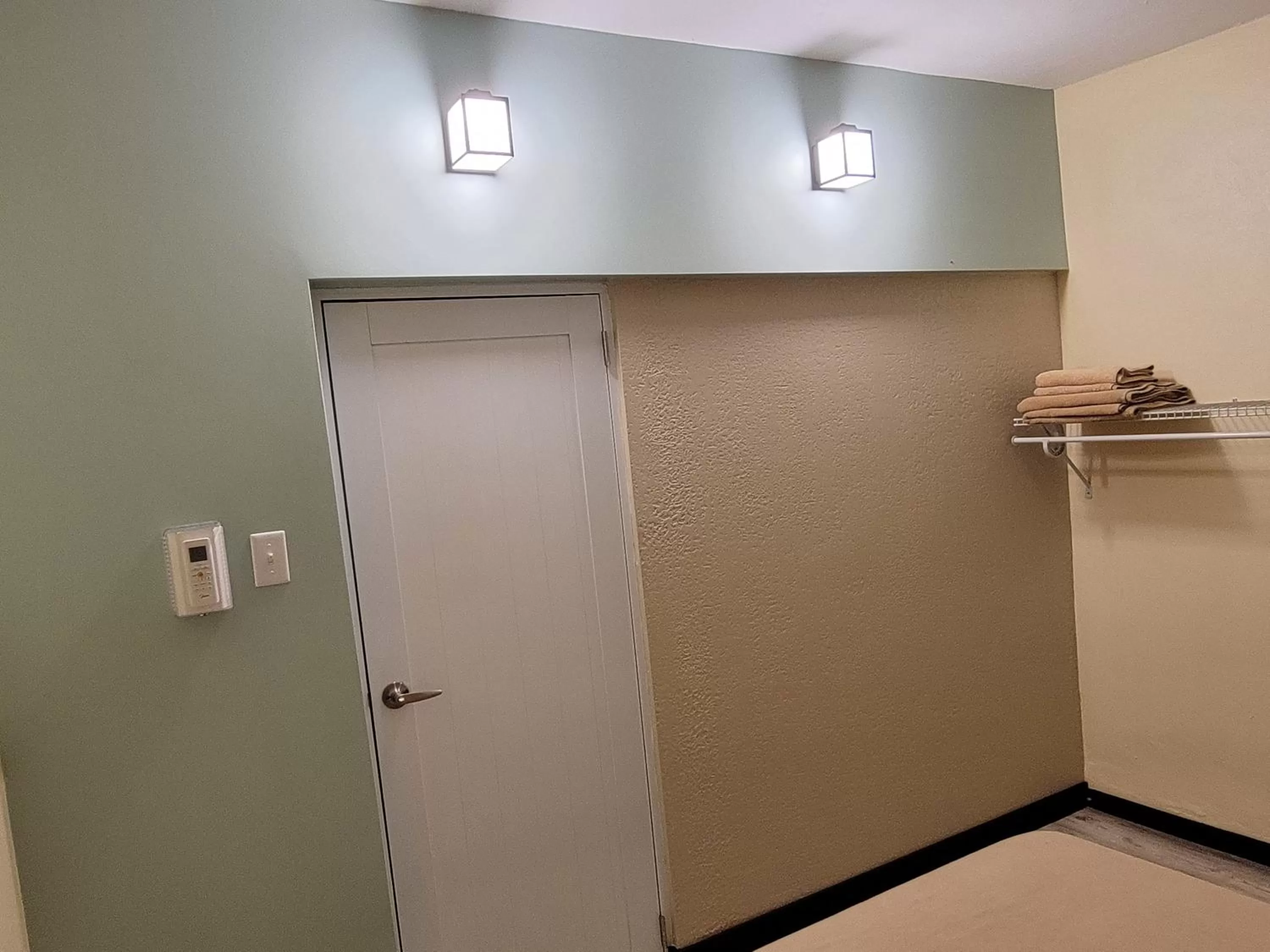 Bedroom, Bathroom in Aguada of the Seas