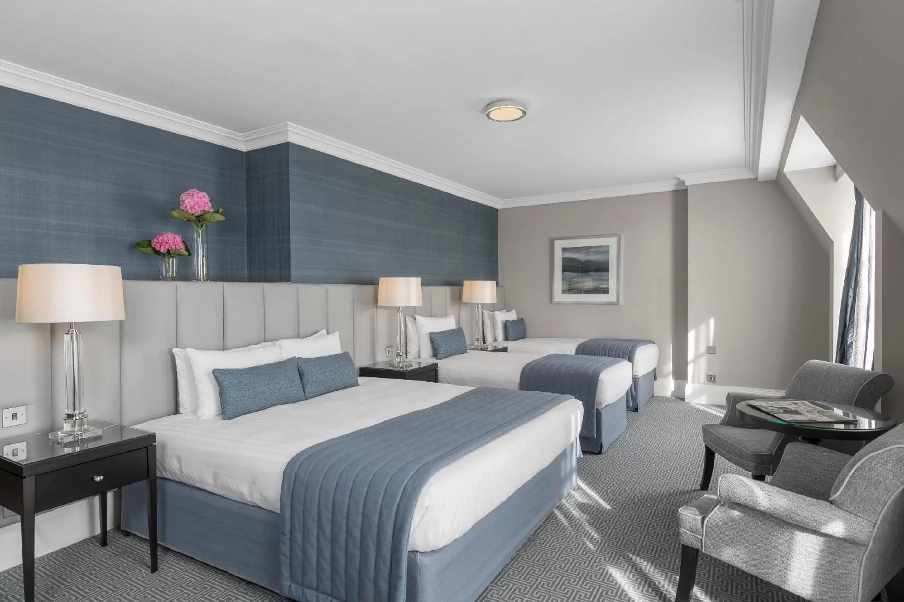 TV and multimedia, Bed in The Johnstown Estate