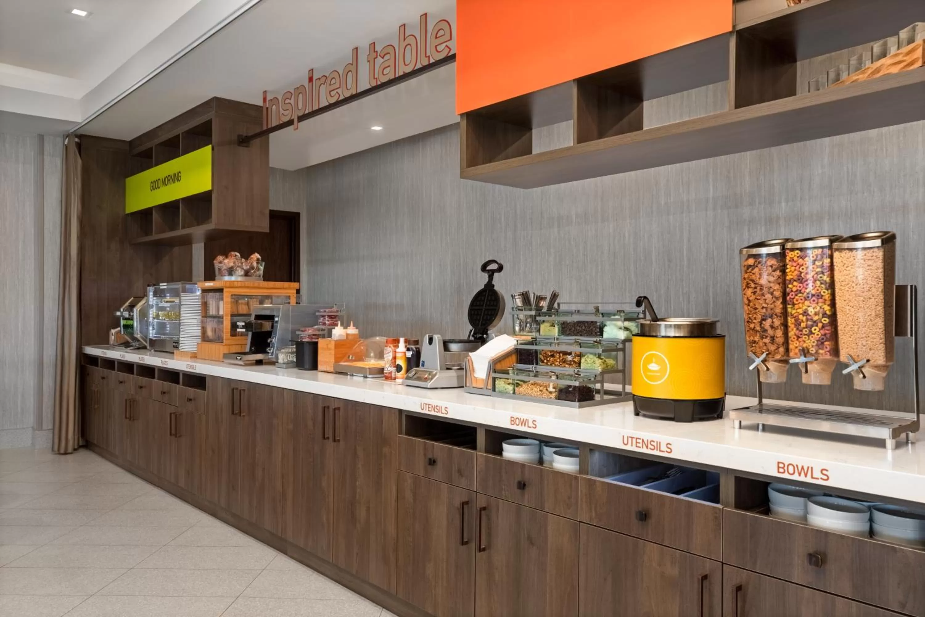 Breakfast in Home2 Suites By Hilton Huntsville