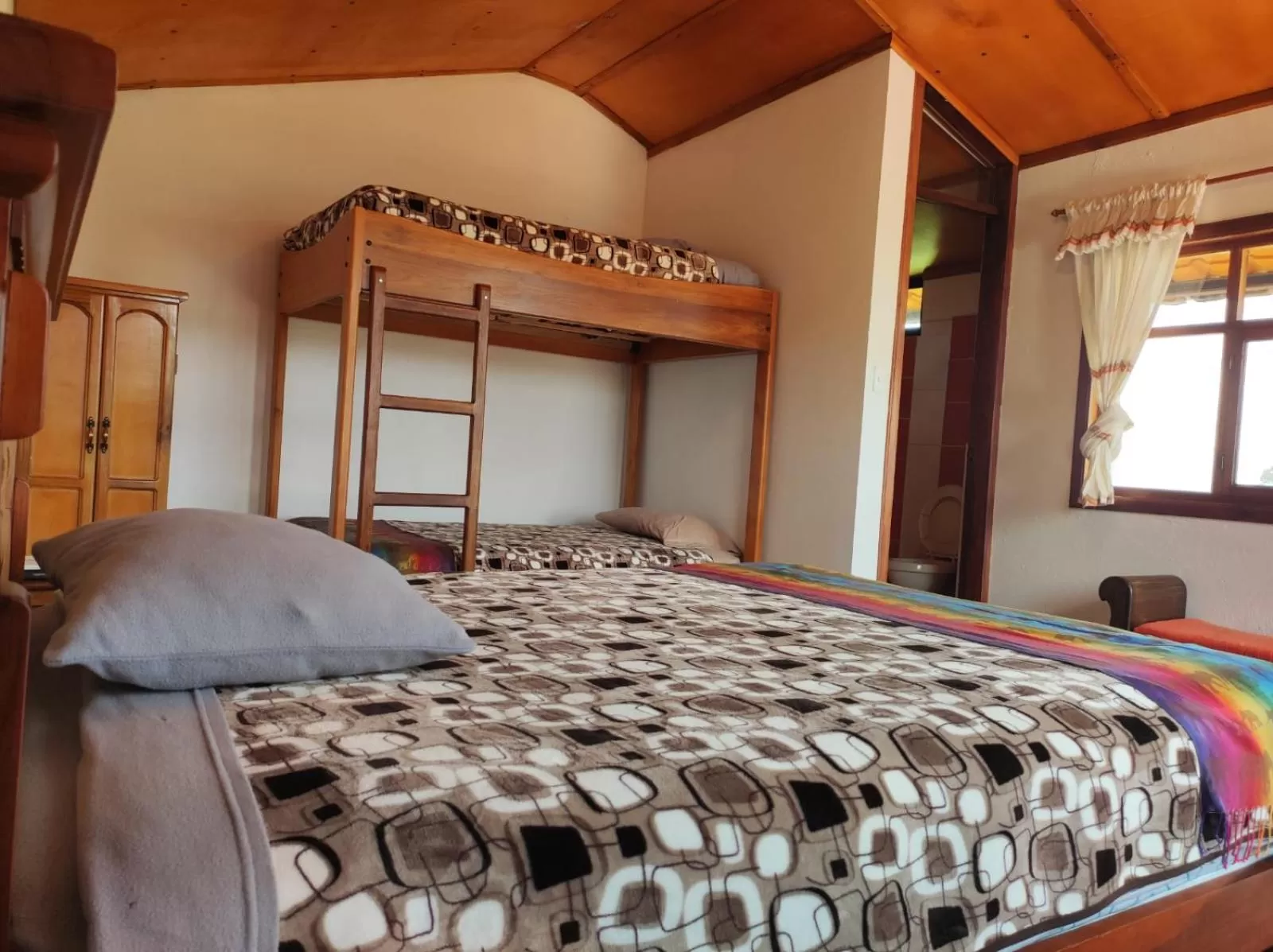 Photo of the whole room, Bed in Ruta de los volcanes "Casa de campo"