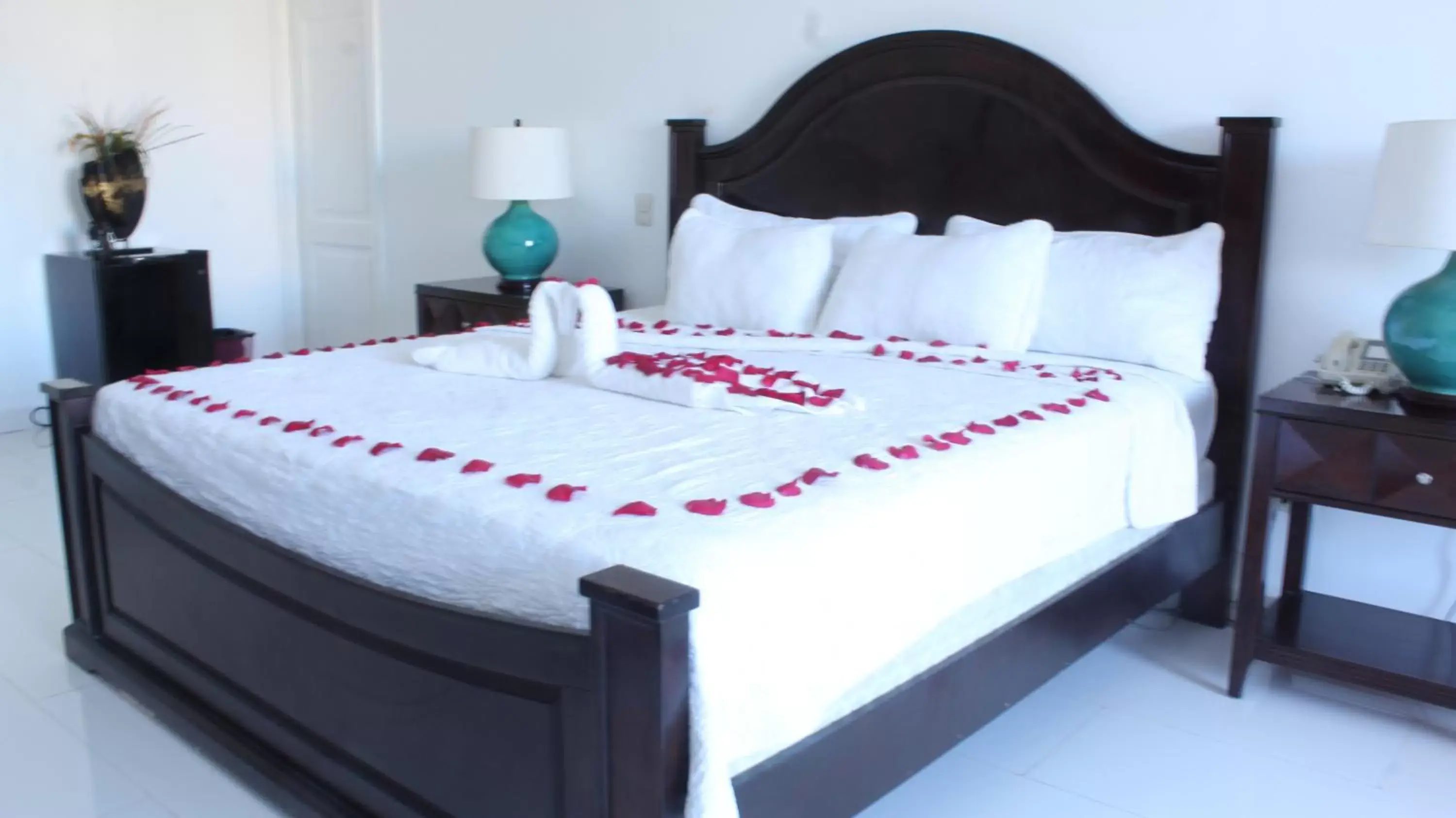 Deluxe Room in Golden House Hotel & Convention Center Deluxe Room in Golden House Hotel & Convention Center