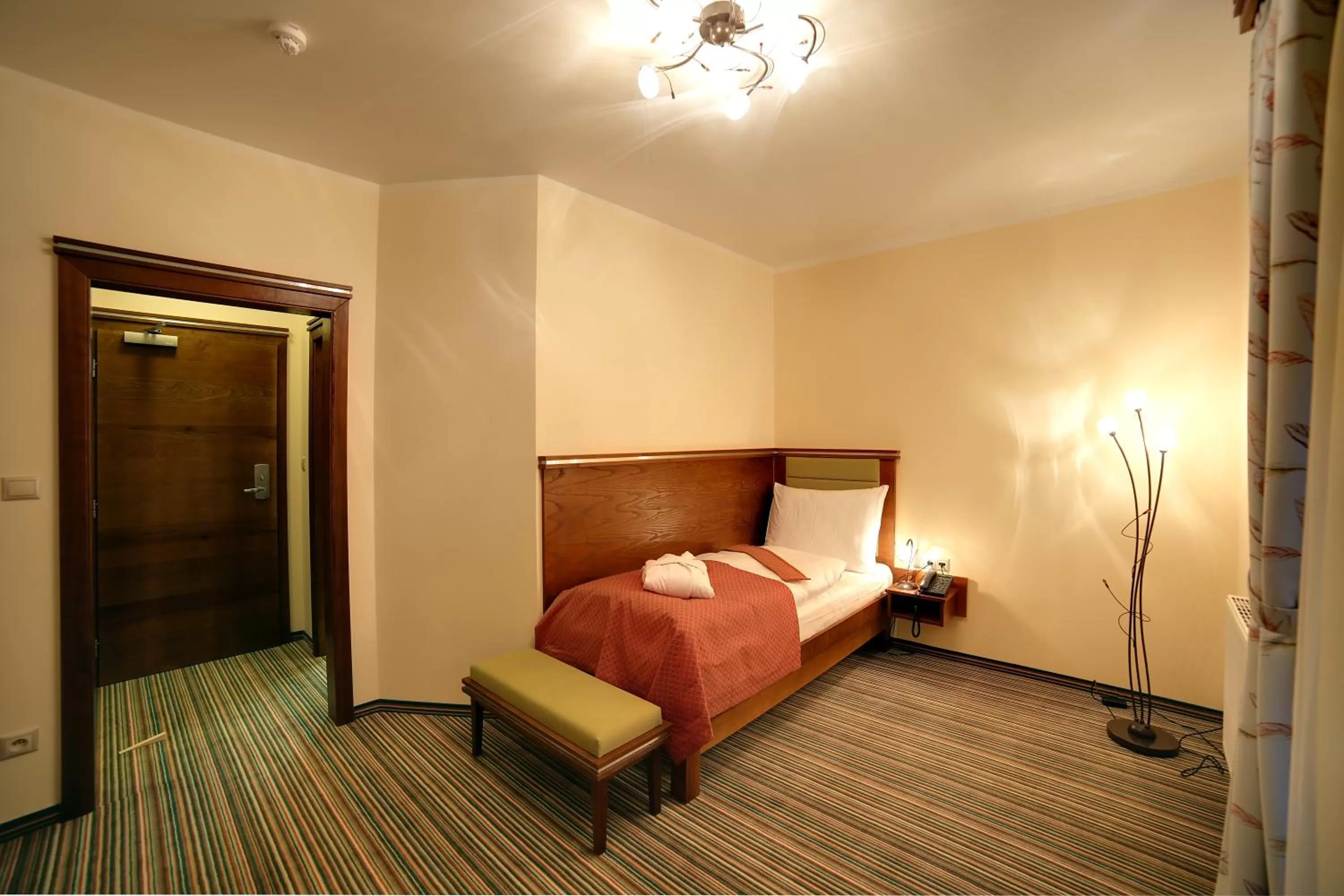 Photo of the whole room, Bed in Parkhotel Forest