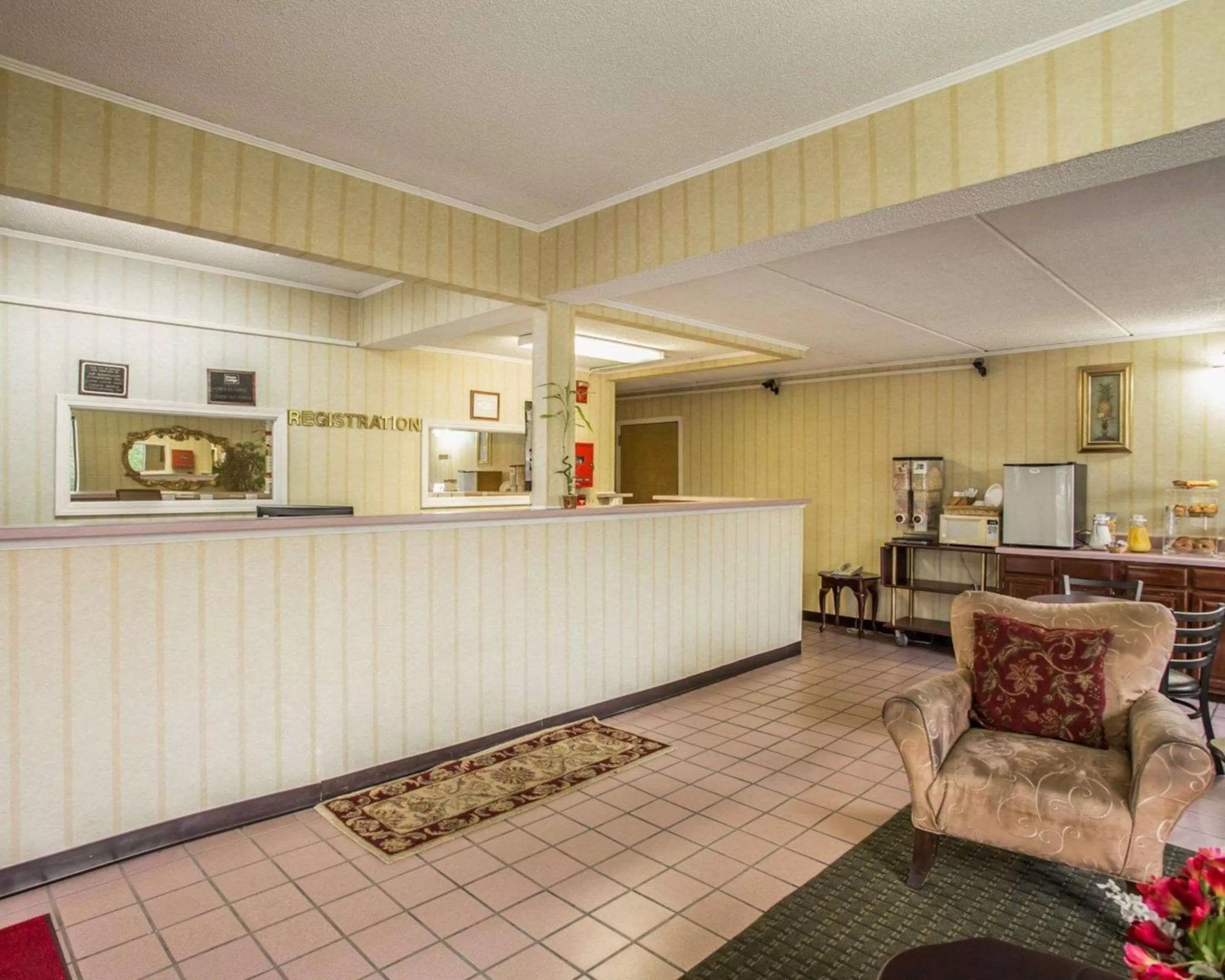 Lobby or reception in Econo Lodge Inn & Suites Lugoff