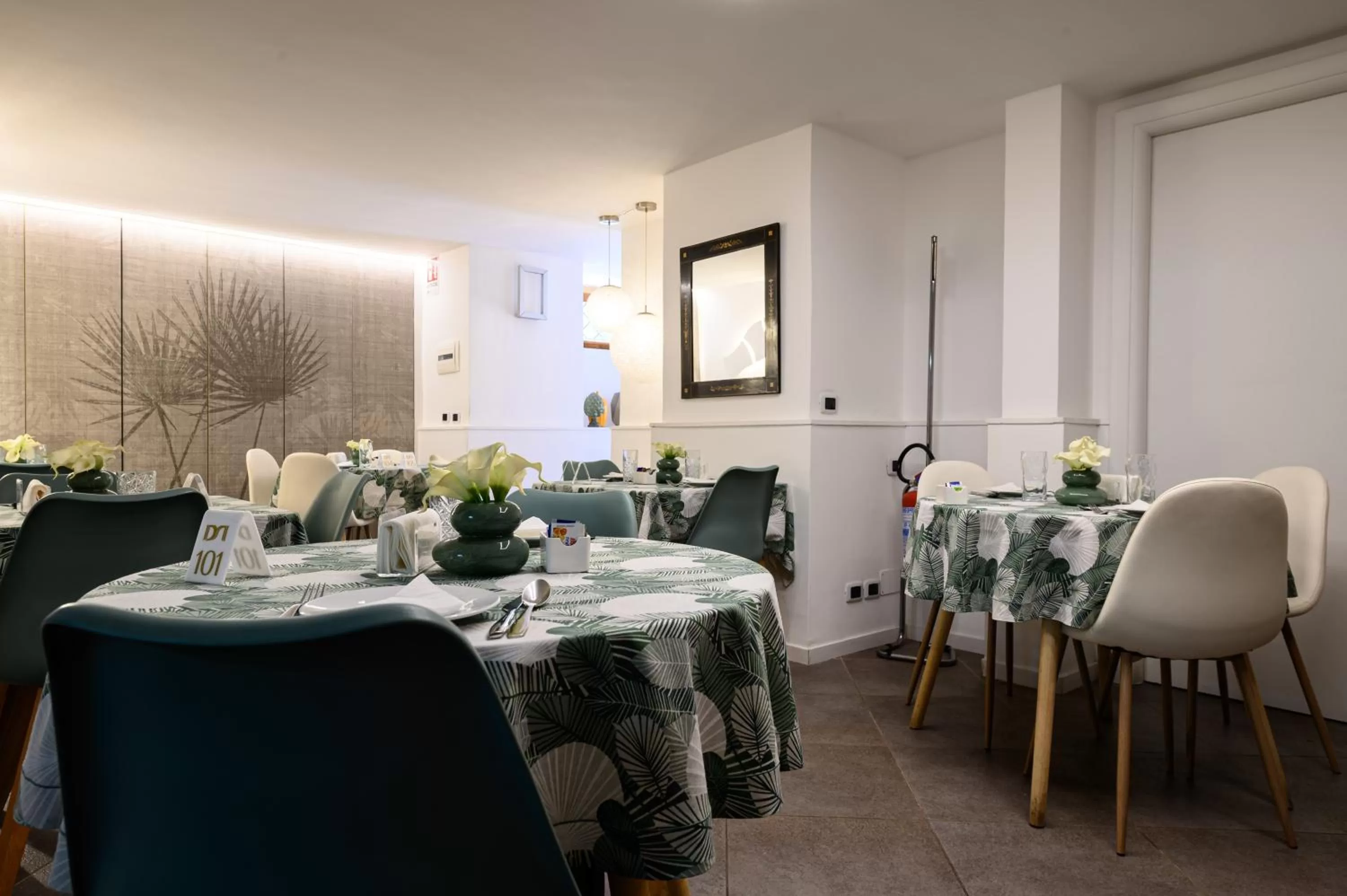 Breakfast in Dream House Pompei