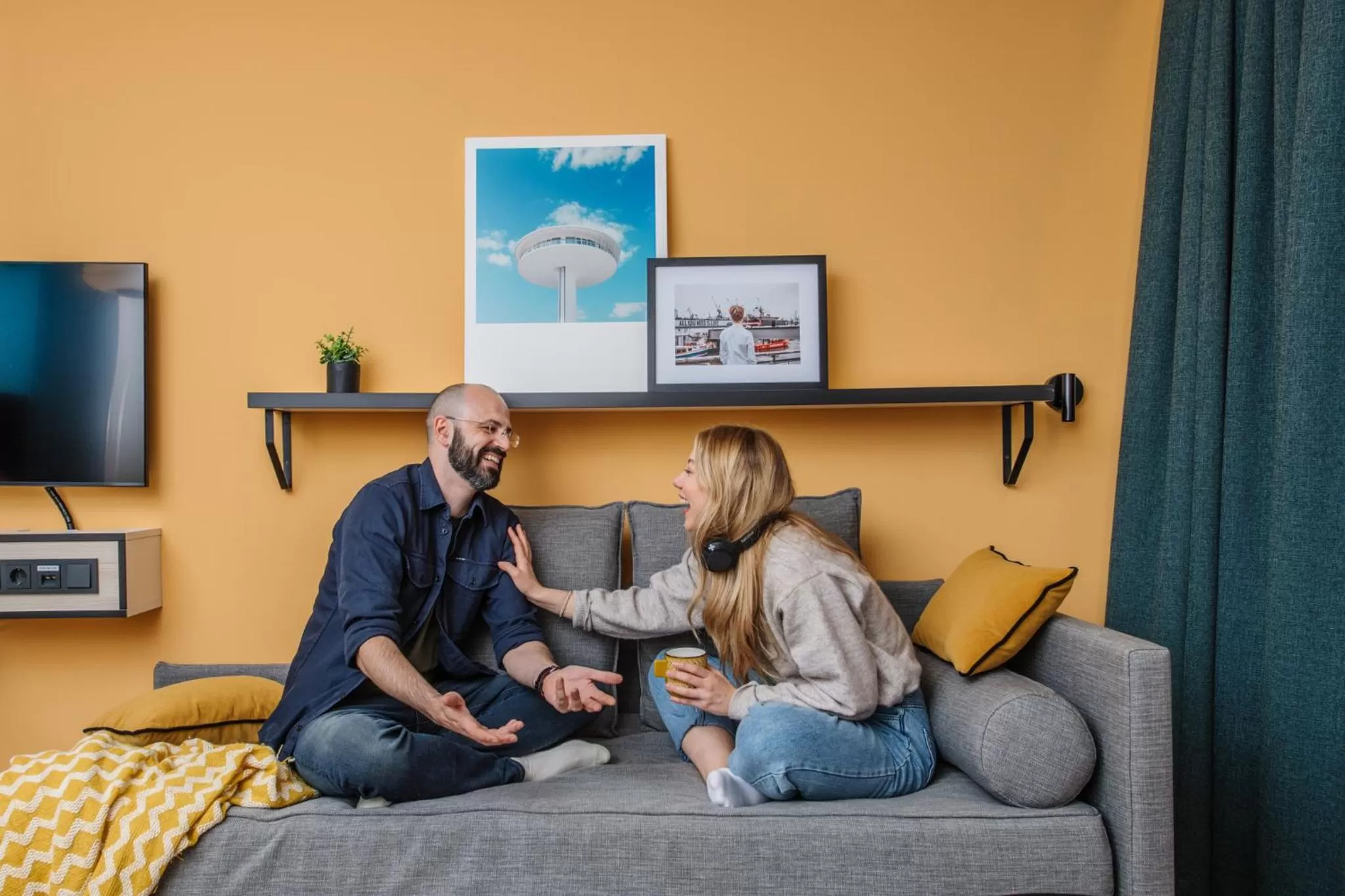 TV and multimedia in Aparthotel Adagio access Hamburg