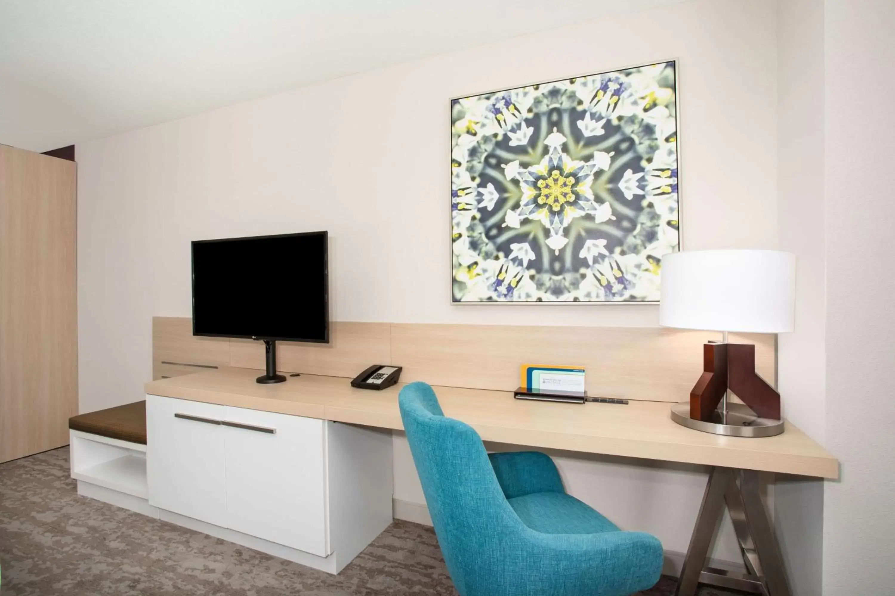 Wellness King Room - Hearing Accessible in Hilton Garden Inn Las Vegas City Center Wellness King Room - Hearing Accessible in Hilton Garden Inn Las Vegas City Center