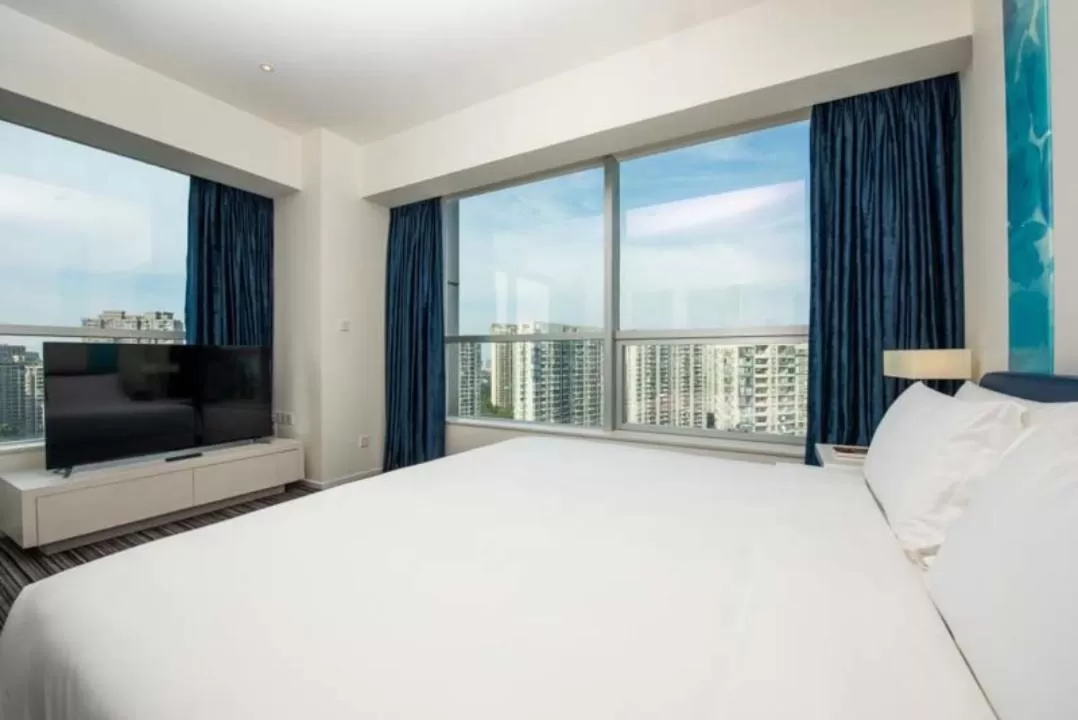 Business King Suite with Lounge Access in Grand Mercure Shanghai Century Park