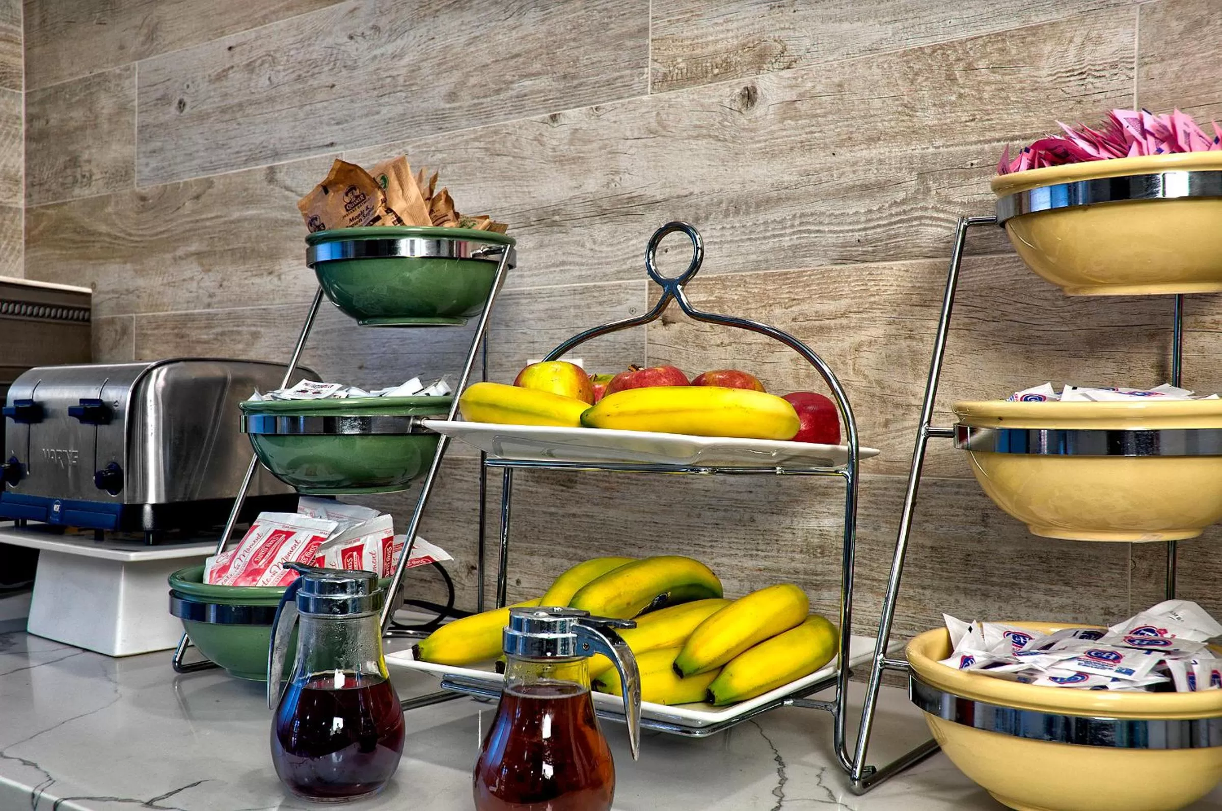 Breakfast in Quality Inn & Suites South San Jose - Morgan Hill