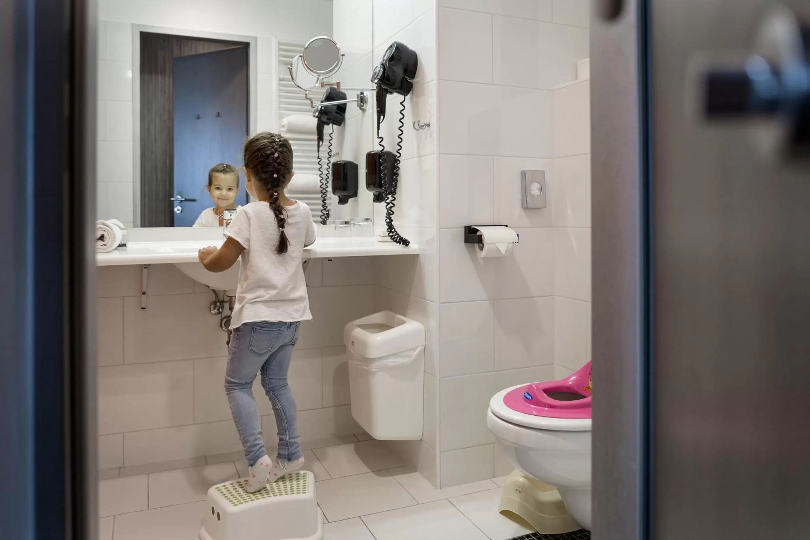 Toilet in Gotthard Therme Hotel & Conference