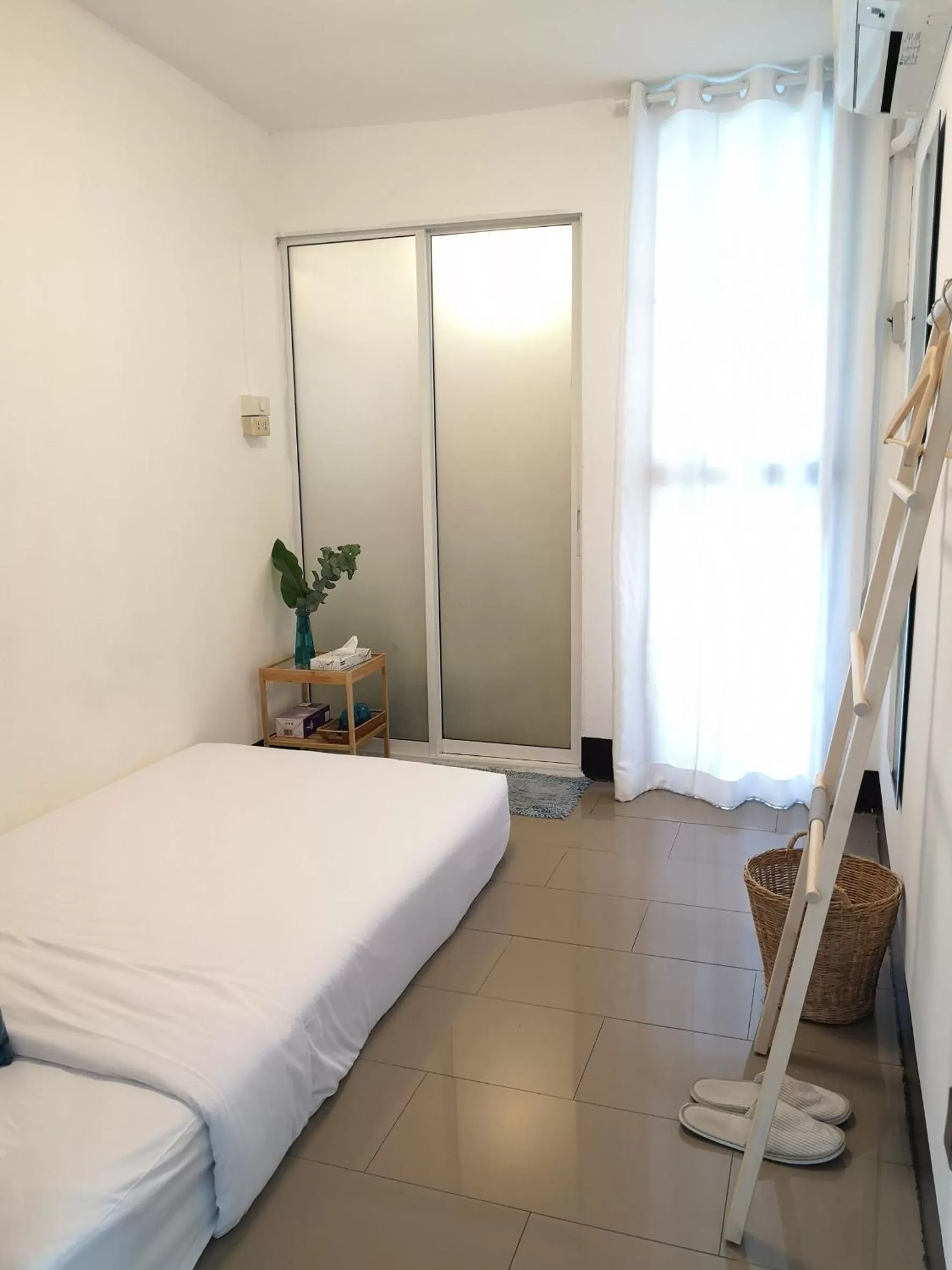 Bed in Cozy by Funwahn