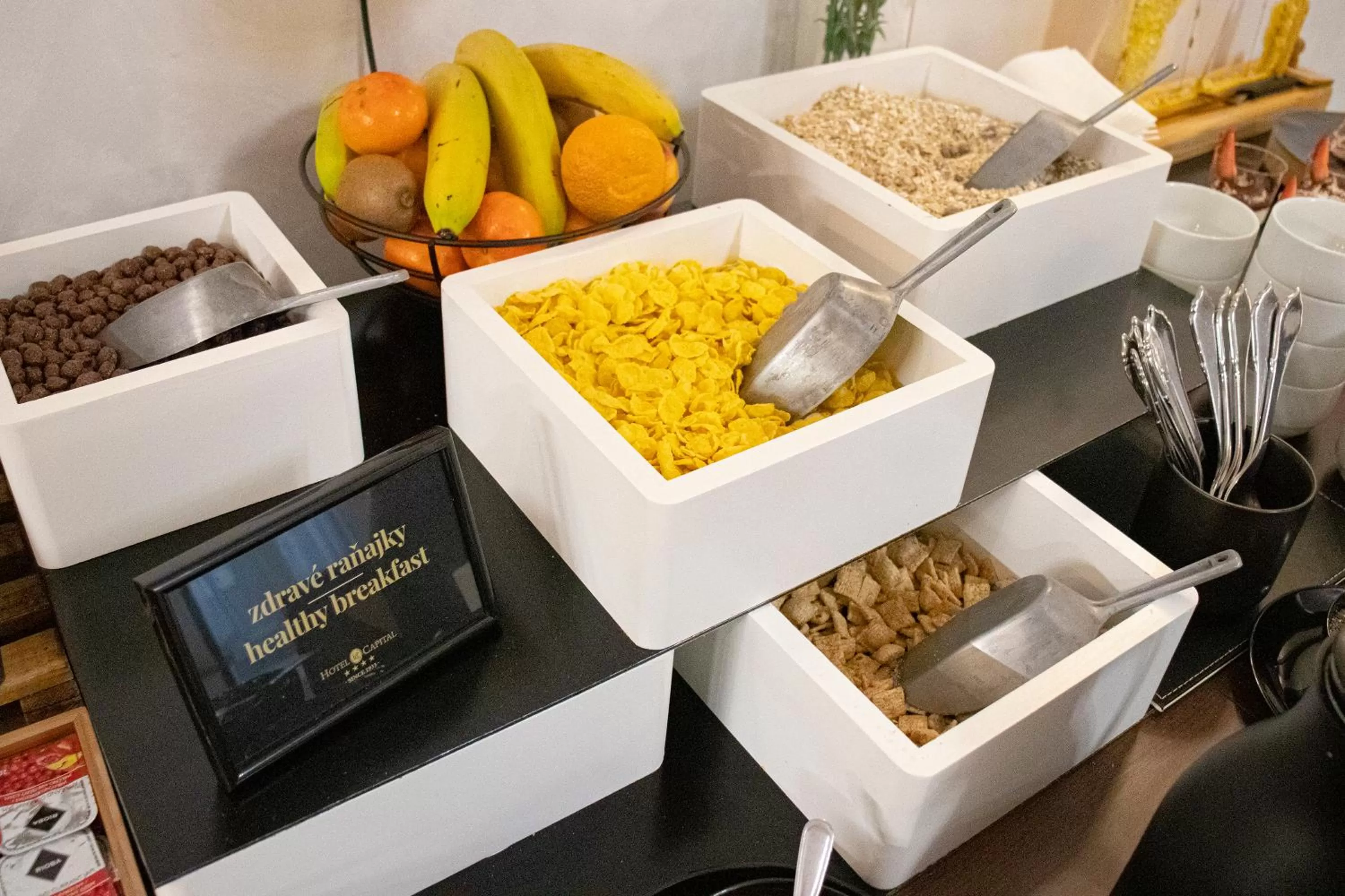 Food and drinks in Hotel Capital with private wellness