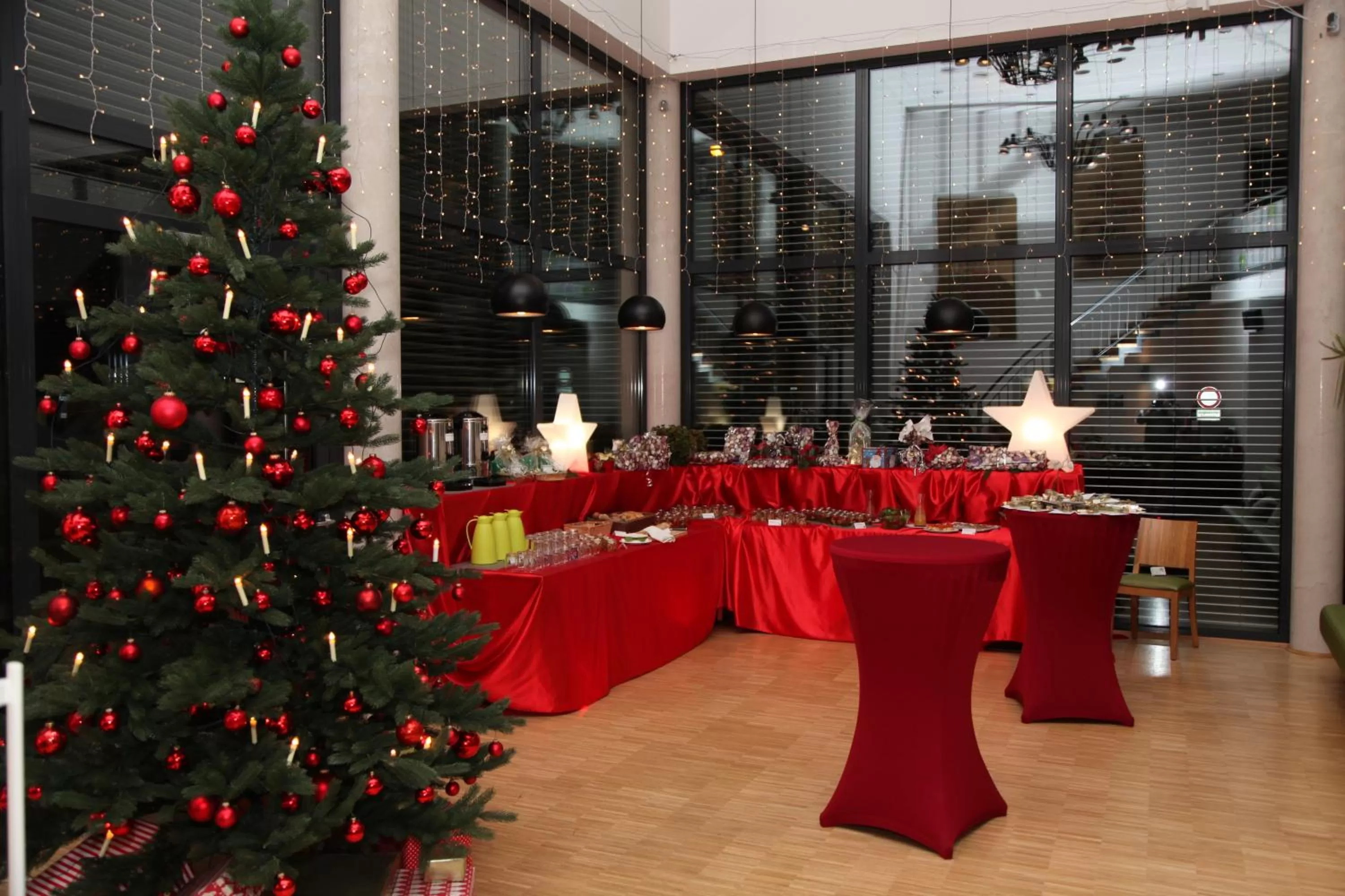 Lounge or bar in Hotel Alea City