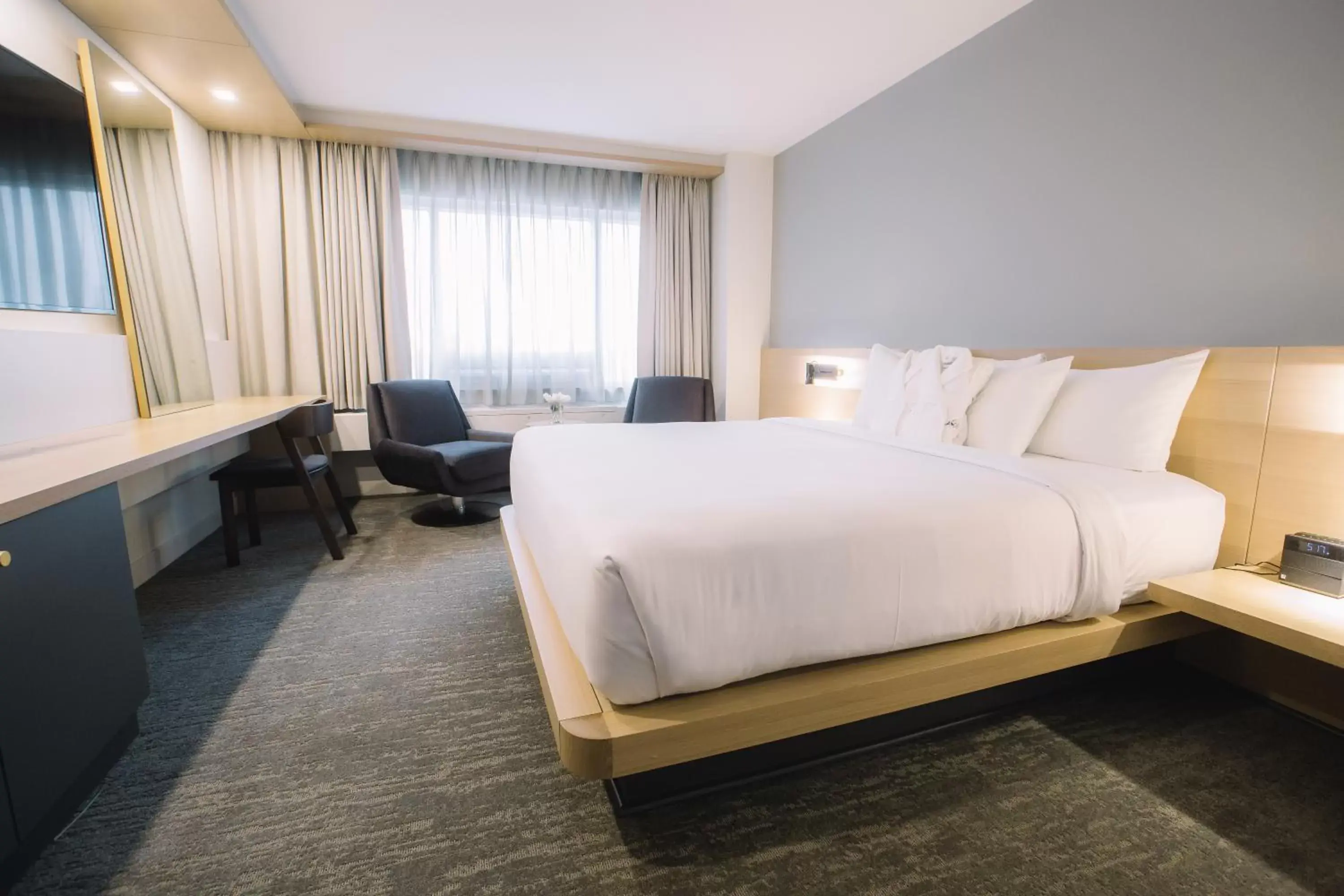 Standard King Room in Inn at the Forks Standard King Room in Inn at the Forks