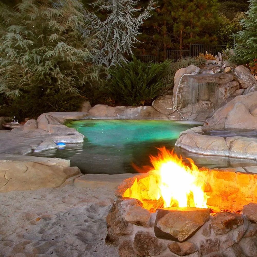 Swimming pool in Bella Vista Bed and Breakfast