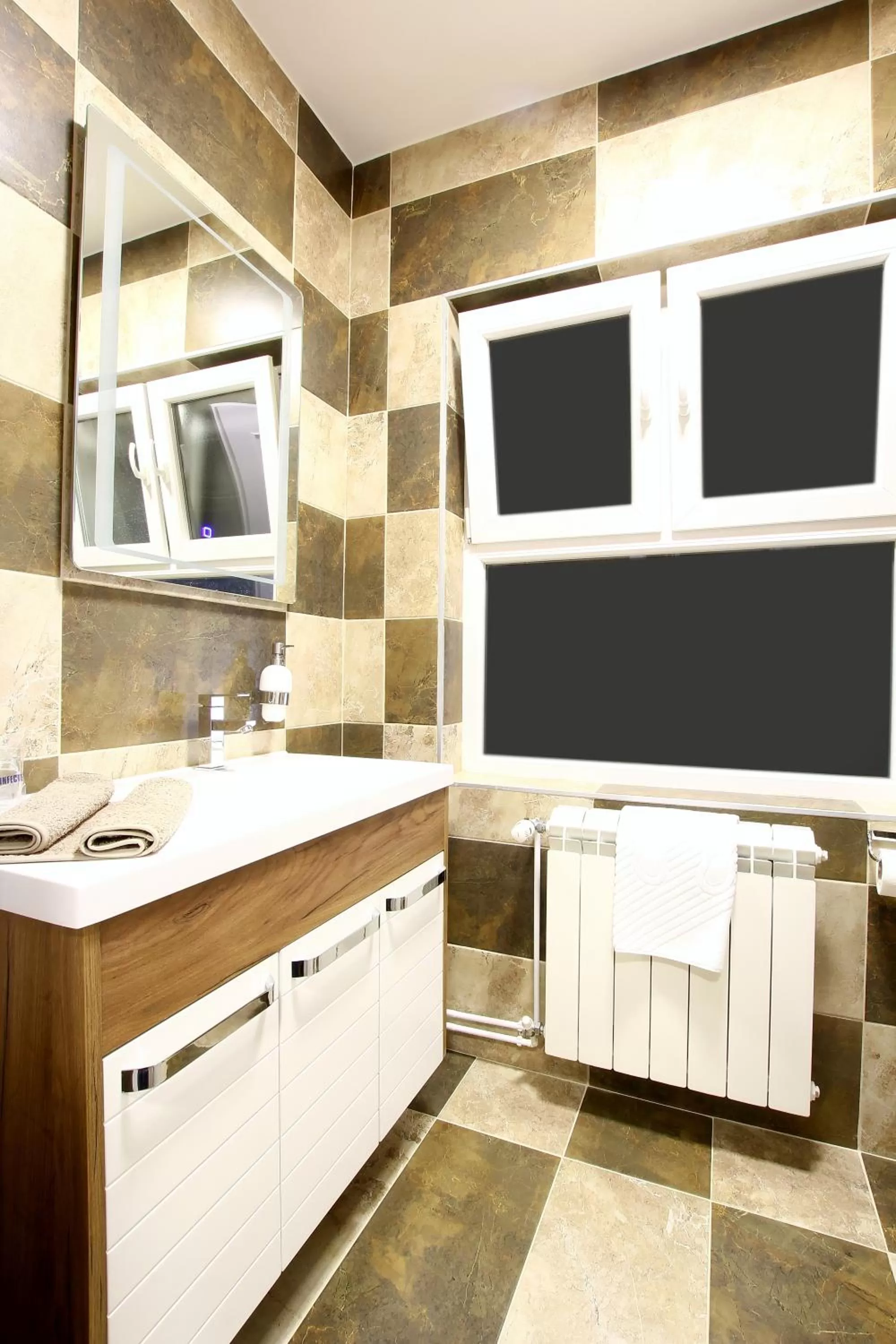 Bathroom in B&B Galeb