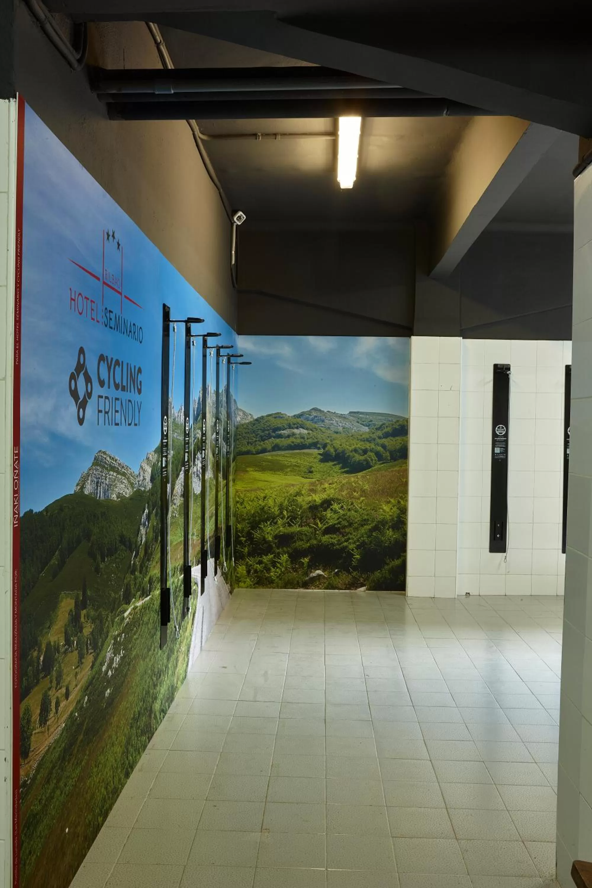 Cycling in Hotel Seminario Aeropuerto Bilbao