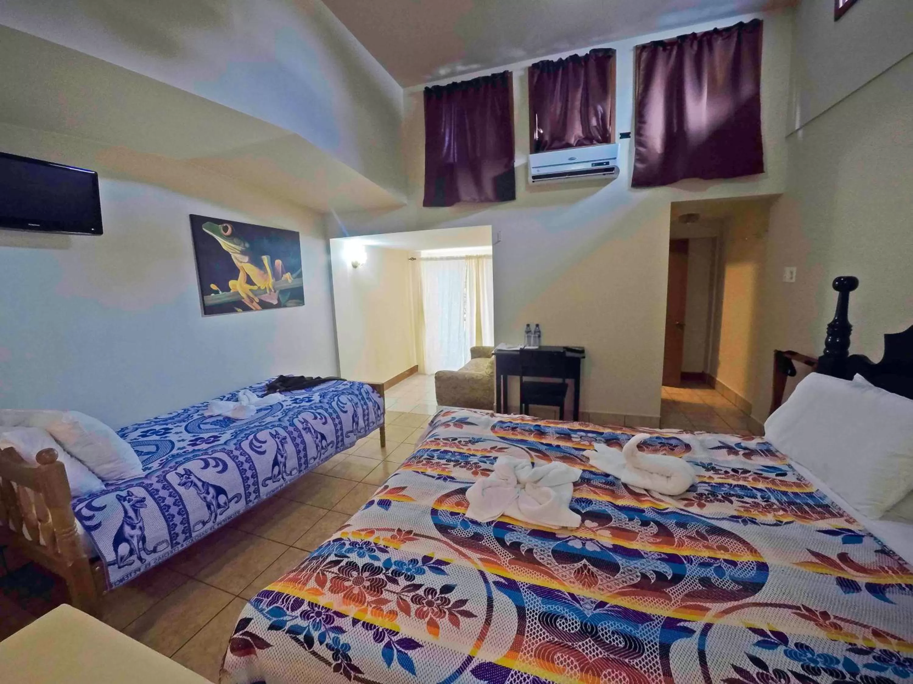 Shower in Rumors Resort Hotel