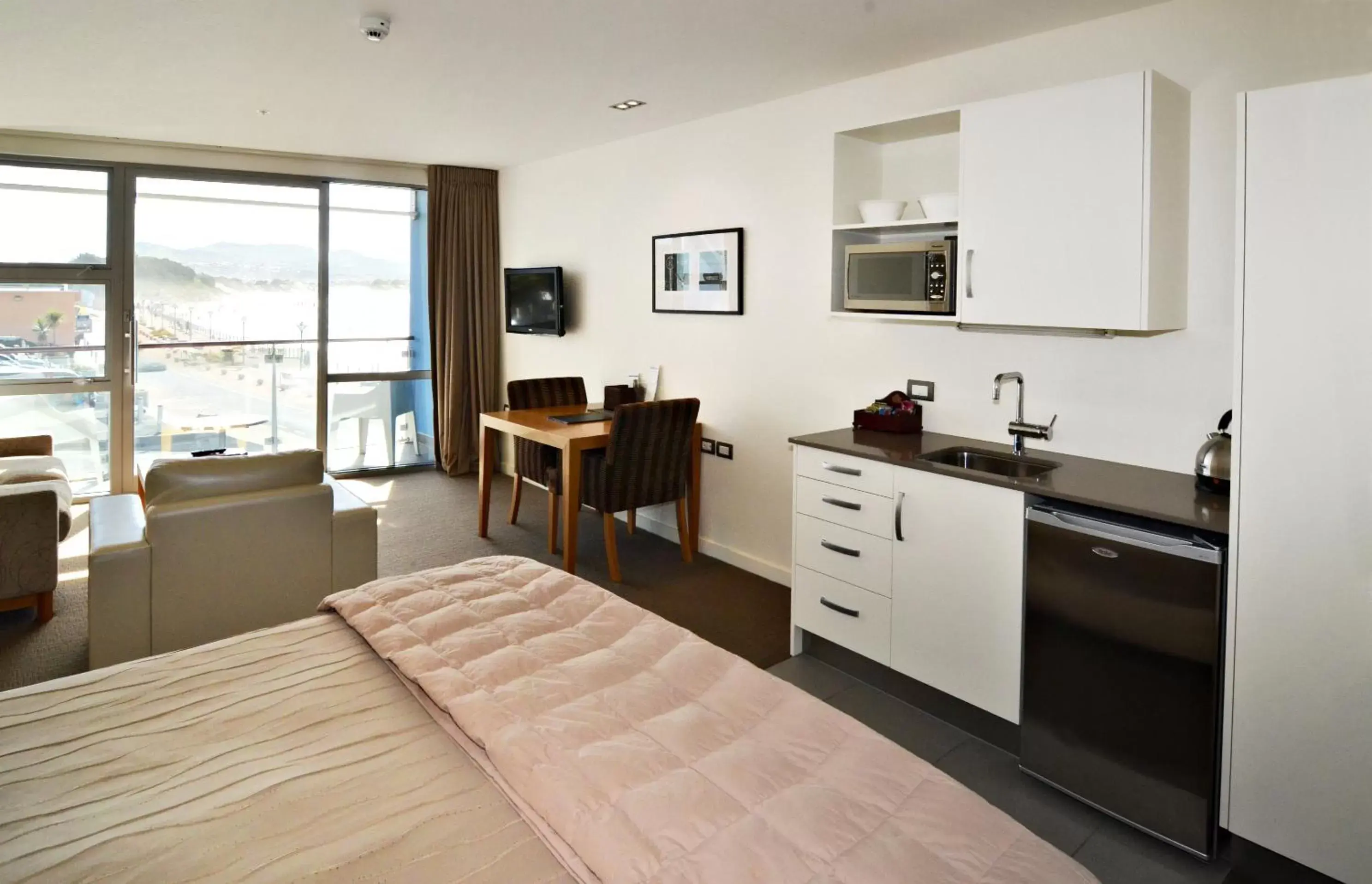 Premier Studio with Ocean View in Hotel St Clair Premier Studio with Ocean View in Hotel St Clair