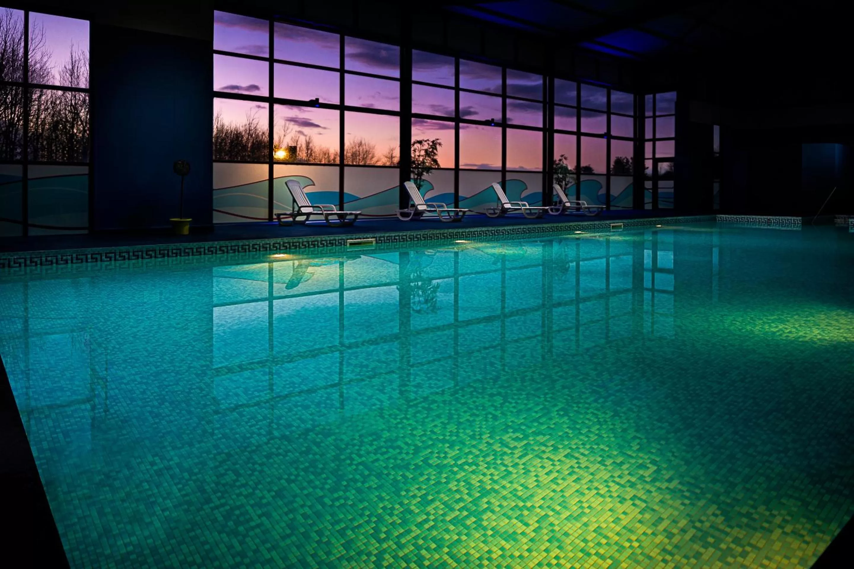 Swimming pool in Great National Hotel Ballina