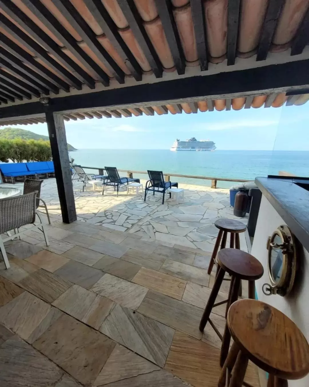 Property building in Vila Bela-Emília