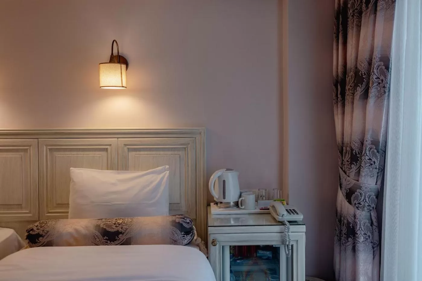 Coffee/tea facilities, Bed in Agora Guesthouse