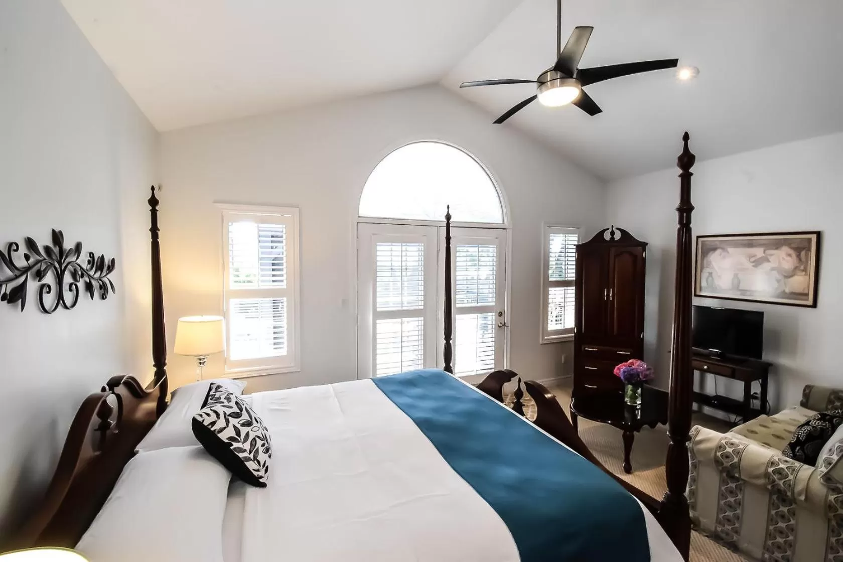 Bed in Graystone Bed & Breakfast