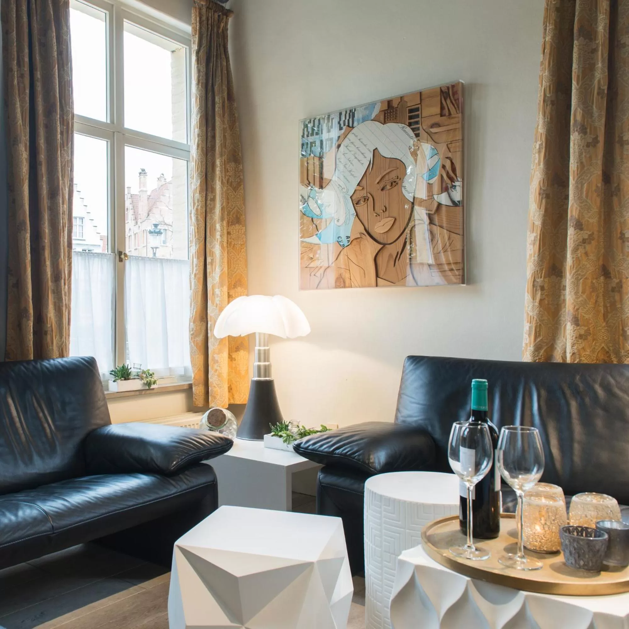 Seating area in Hotel Adornes