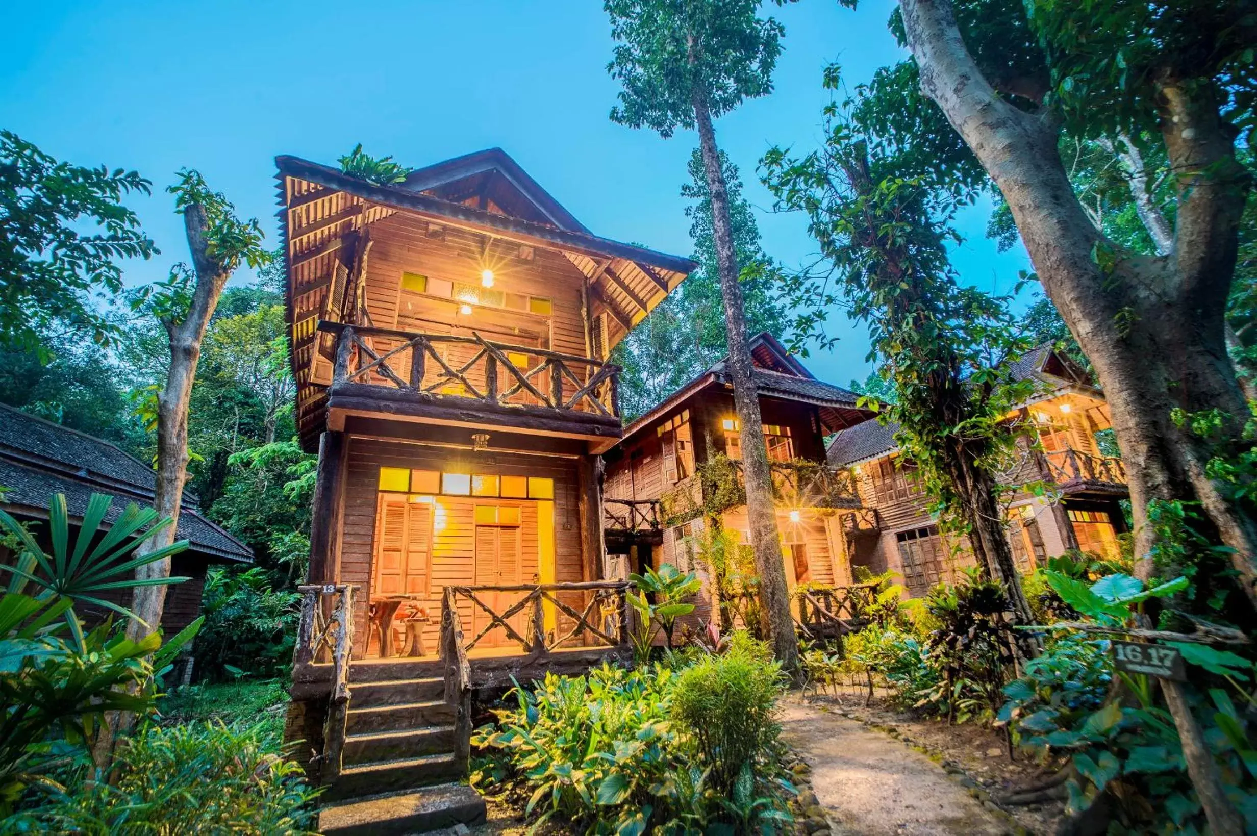 Triple Room in Art's Riverview Lodge Triple Room in Art's Riverview Lodge