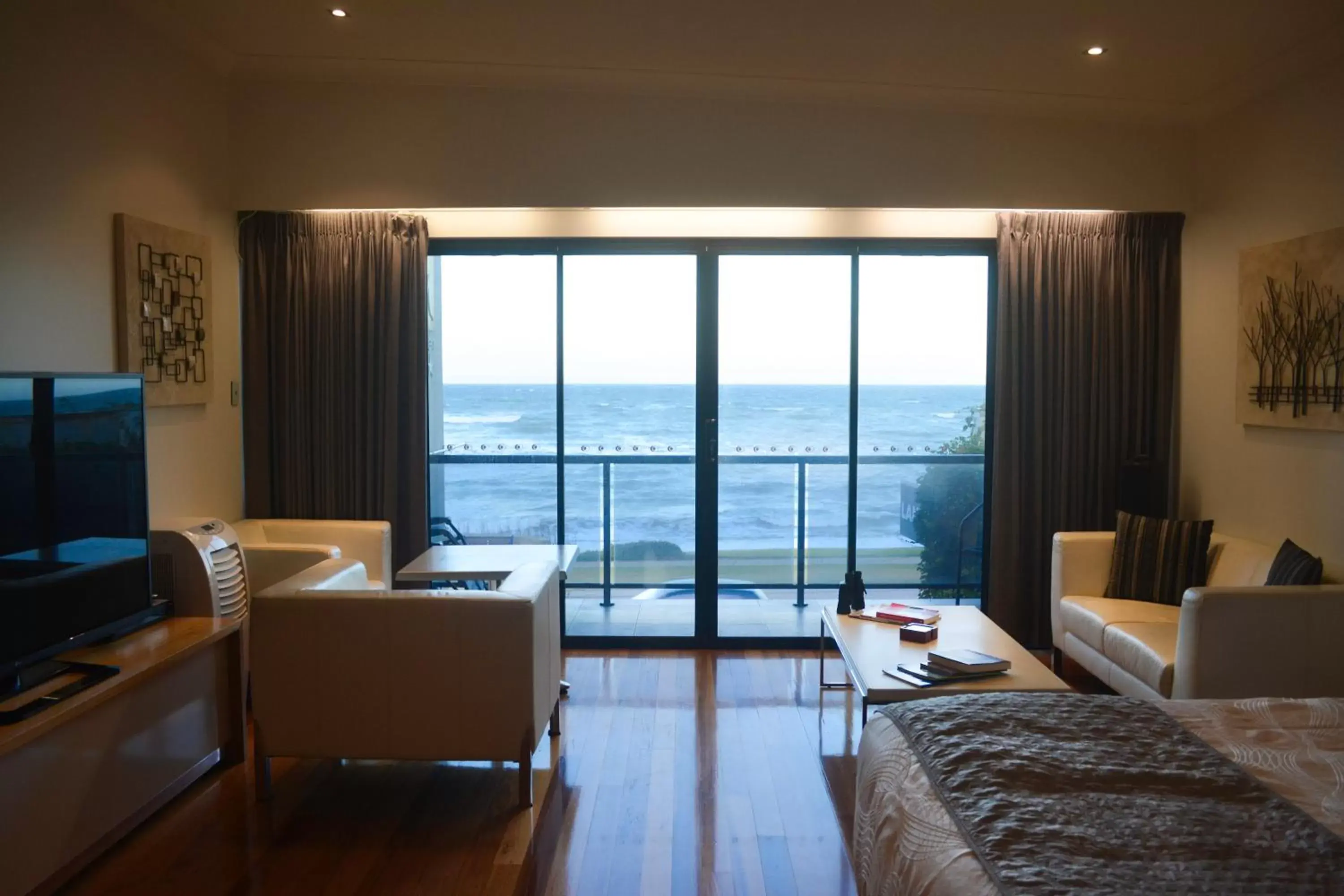 Deluxe King Suite in The Madsen Boutique Hotel Deluxe King Suite in The Madsen Boutique Hotel