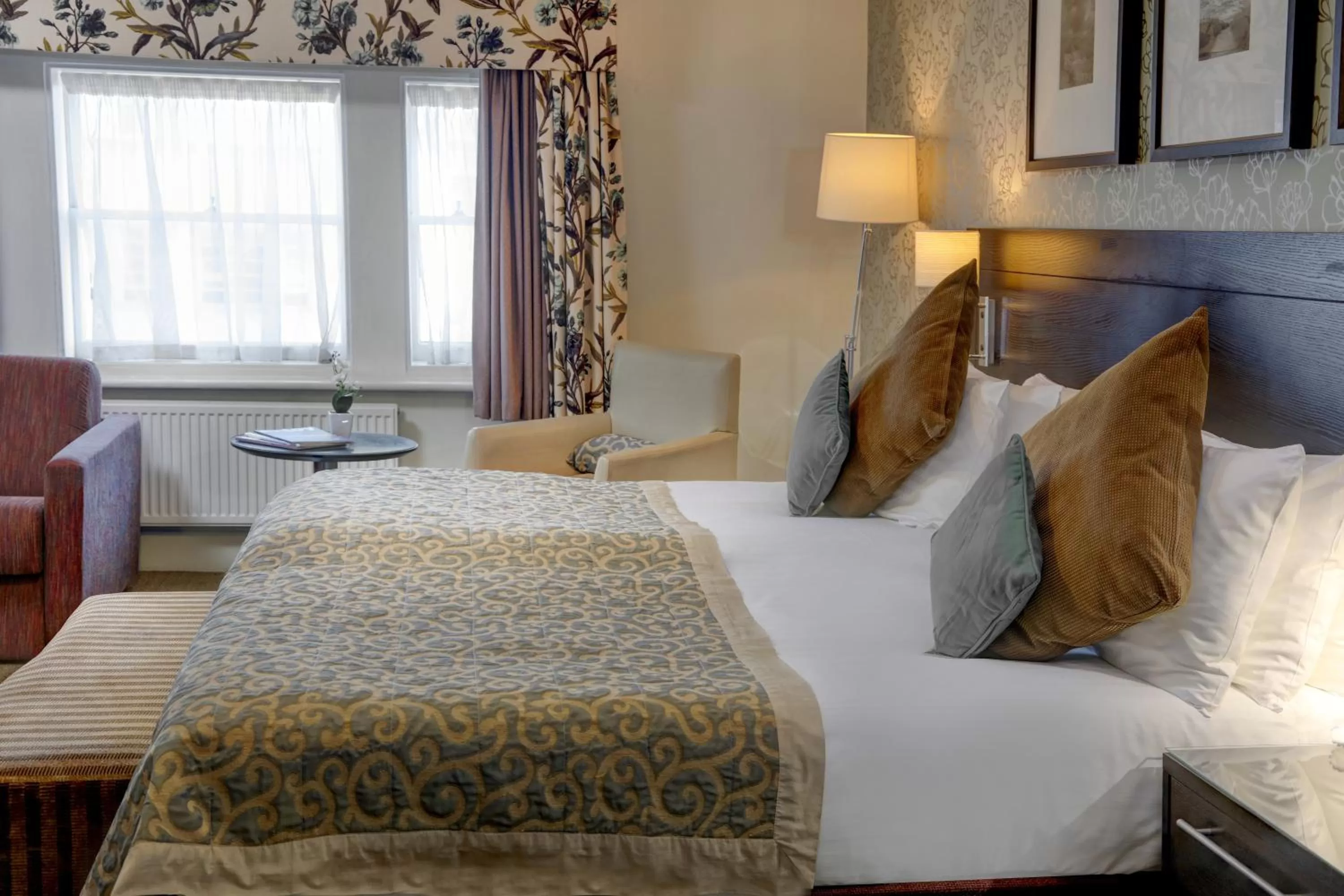 Bed in Norfolk Royale Hotel