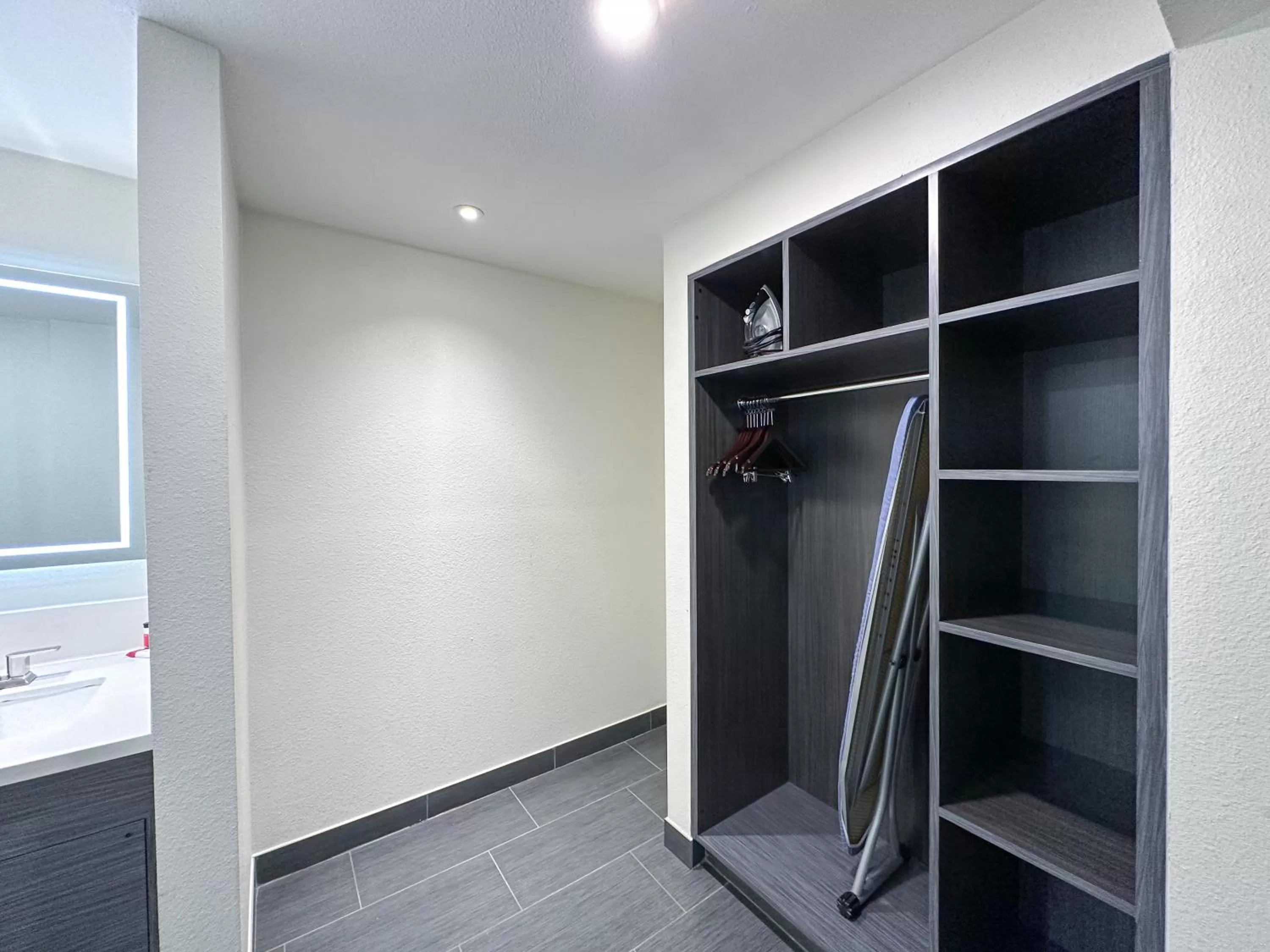 wardrobe in Ramada by Wyndham Anaheim Convention Center